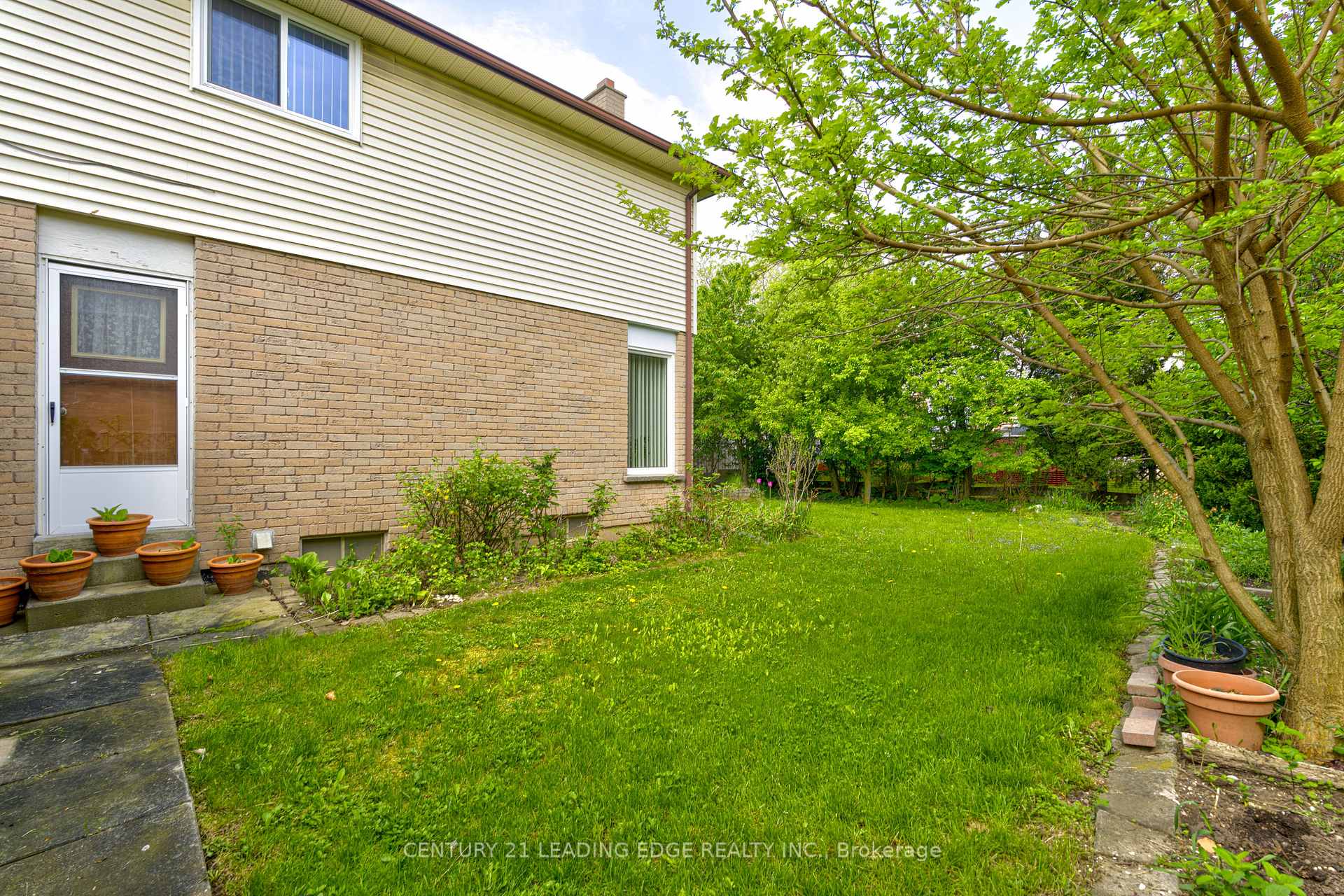 Photo 22 of 3281 Folkway Drive, Burlington, Headon — HOMEH