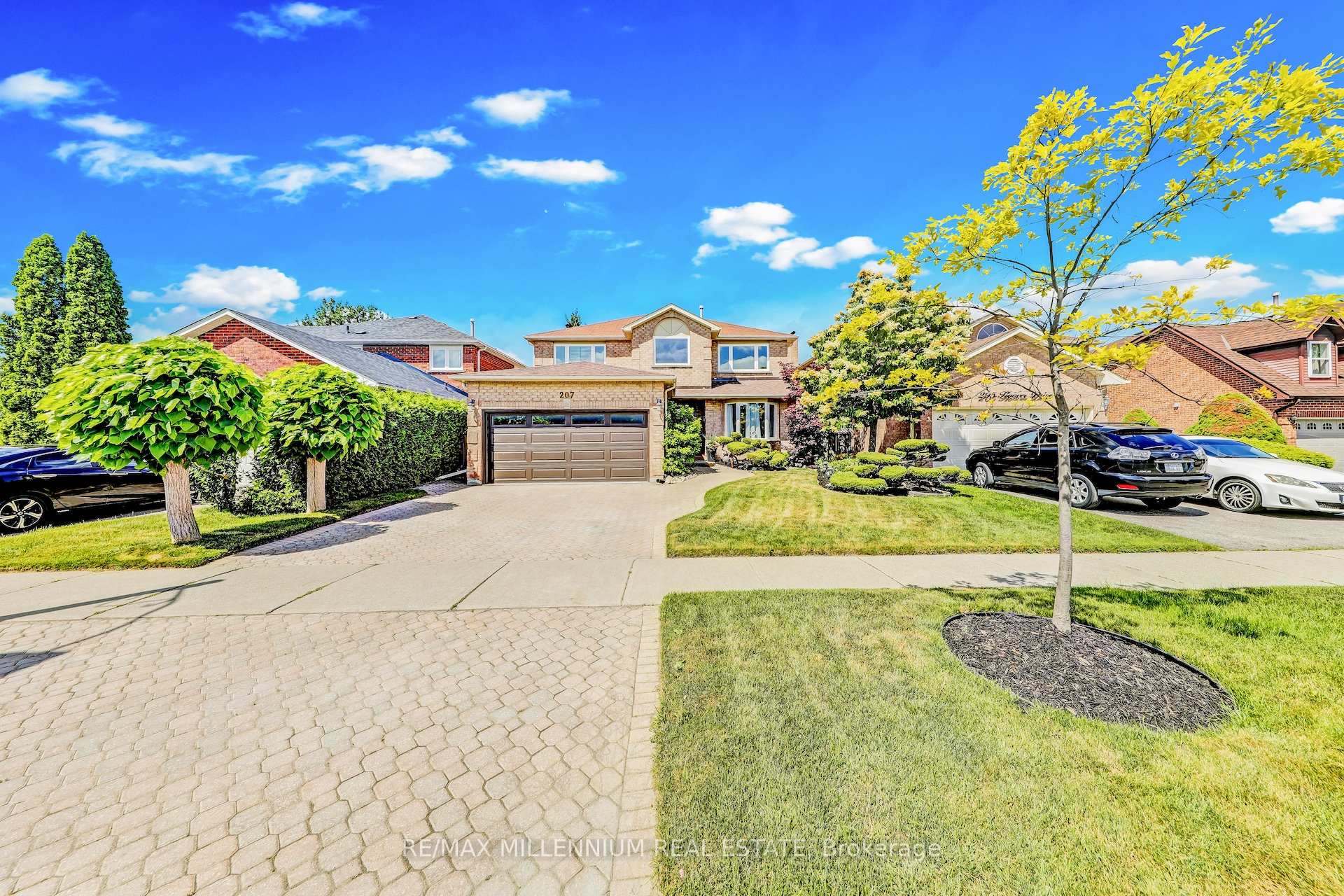 Photo 6 of 207 Hoover Drive, Pickering, Rougemount — HOMEH