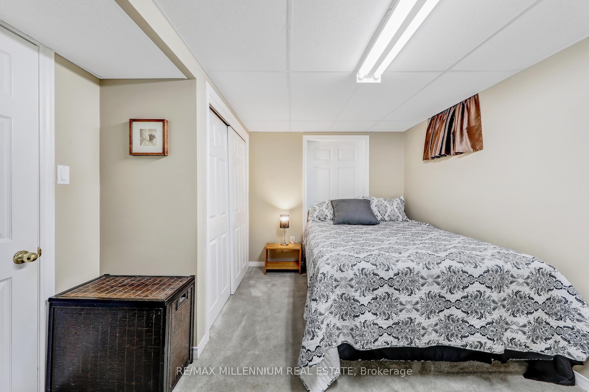 Photo 34 of 207 Hoover Drive, Pickering, Rougemount — HOMEH