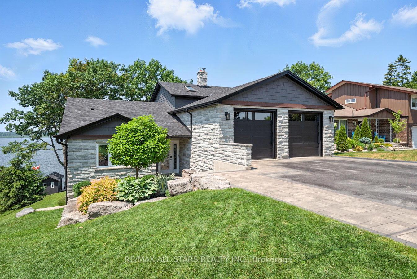 Photo 2 of 18 Pettet Drive, Scugog, Port Perry — HOMEH