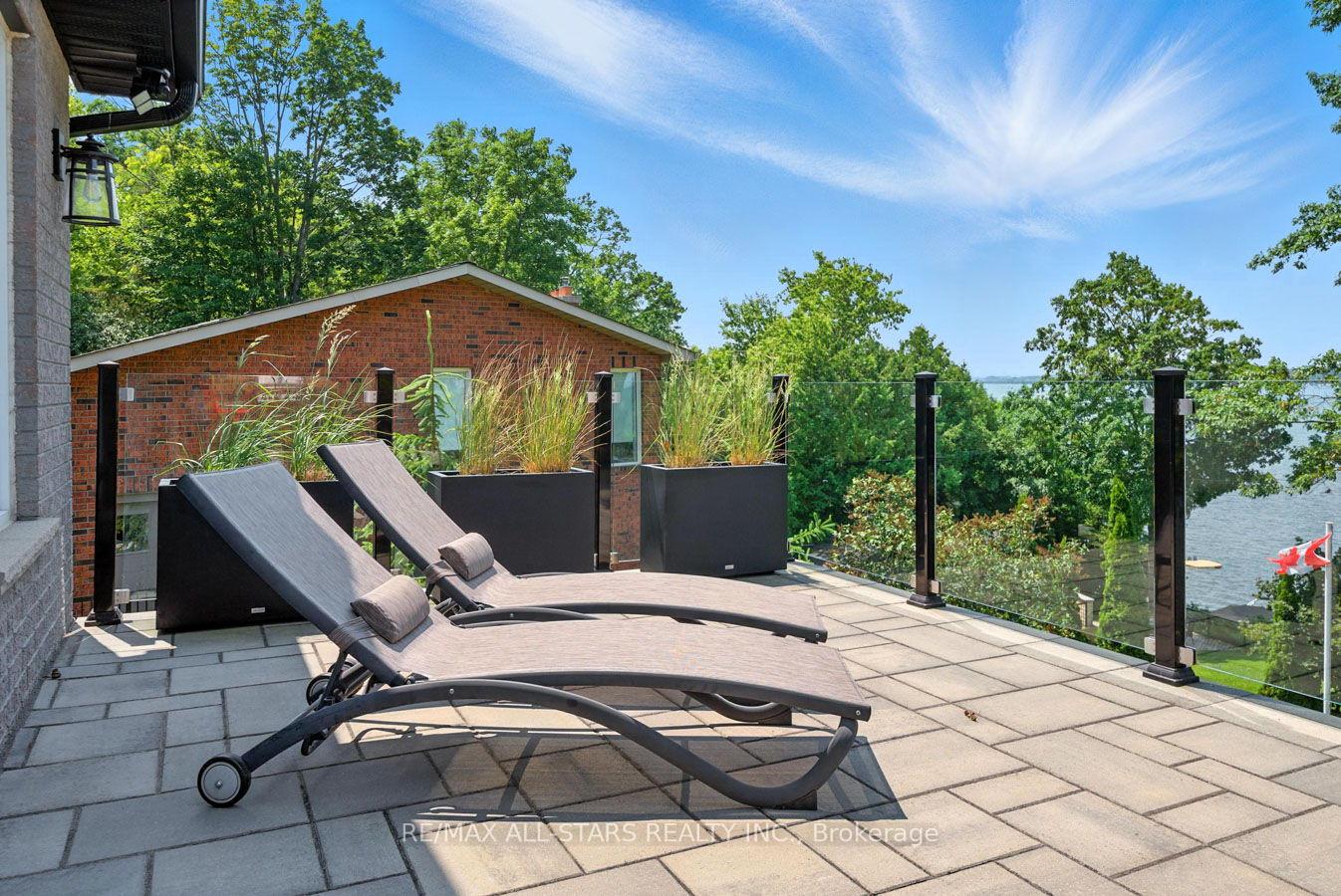 Photo 46 of 18 Pettet Drive, Scugog, Port Perry — HOMEH
