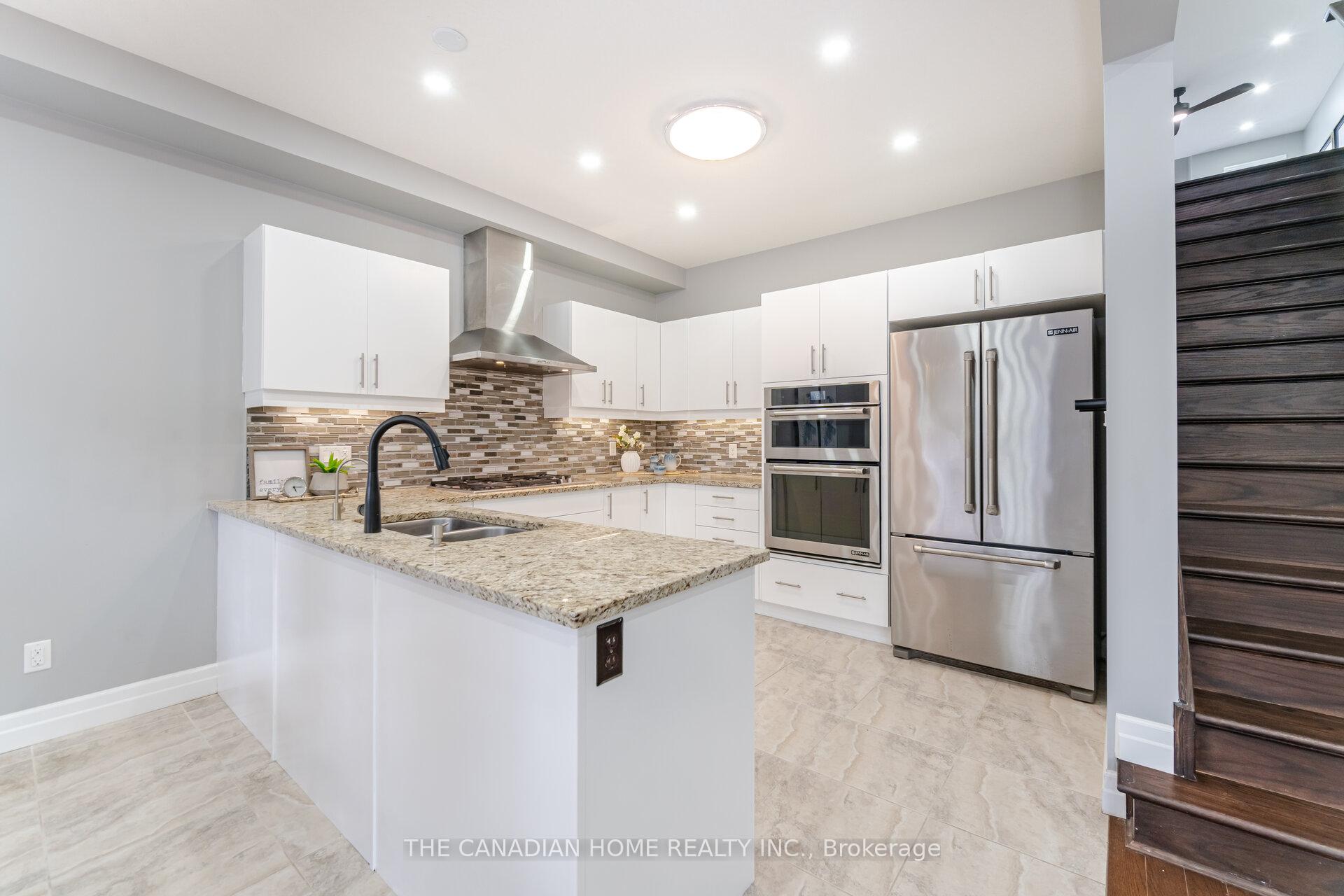 Photo 19 of 51 Newcastle Court, Kitchener, Huron Park — HOMEH