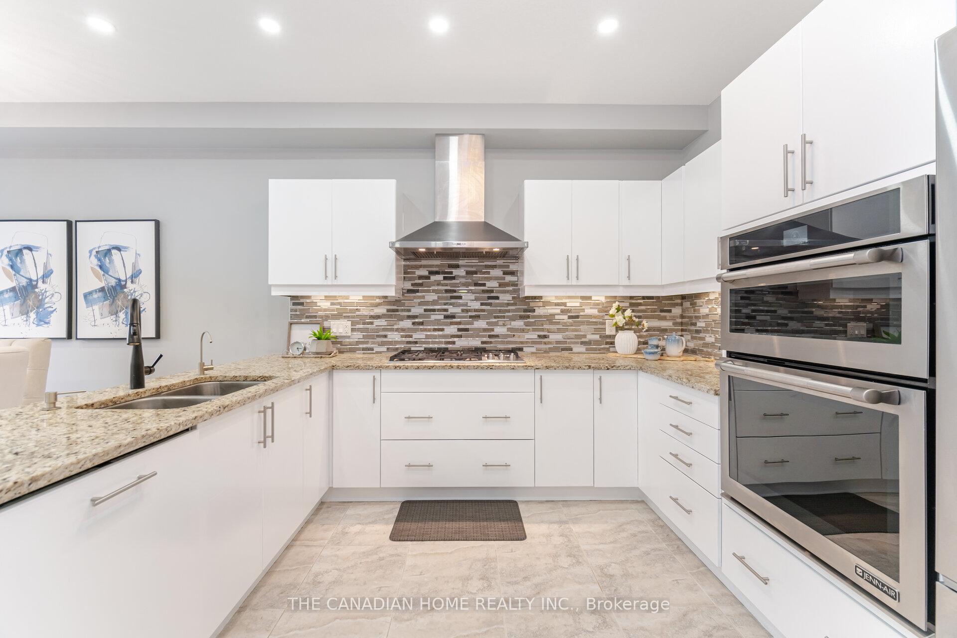 Photo 15 of 51 Newcastle Court, Kitchener, Huron Park — HOMEH