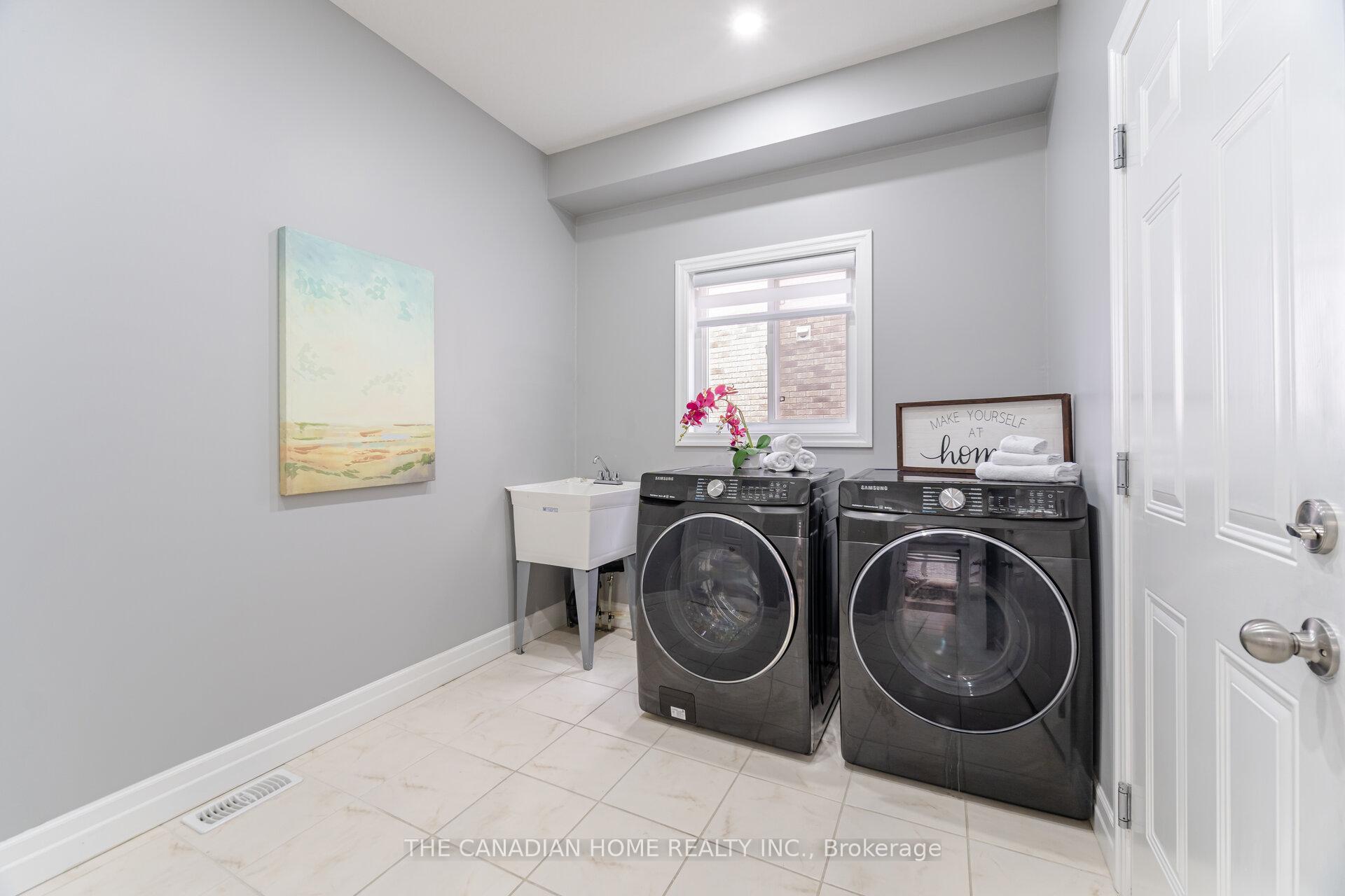 Photo 11 of 51 Newcastle Court, Kitchener, Huron Park — HOMEH