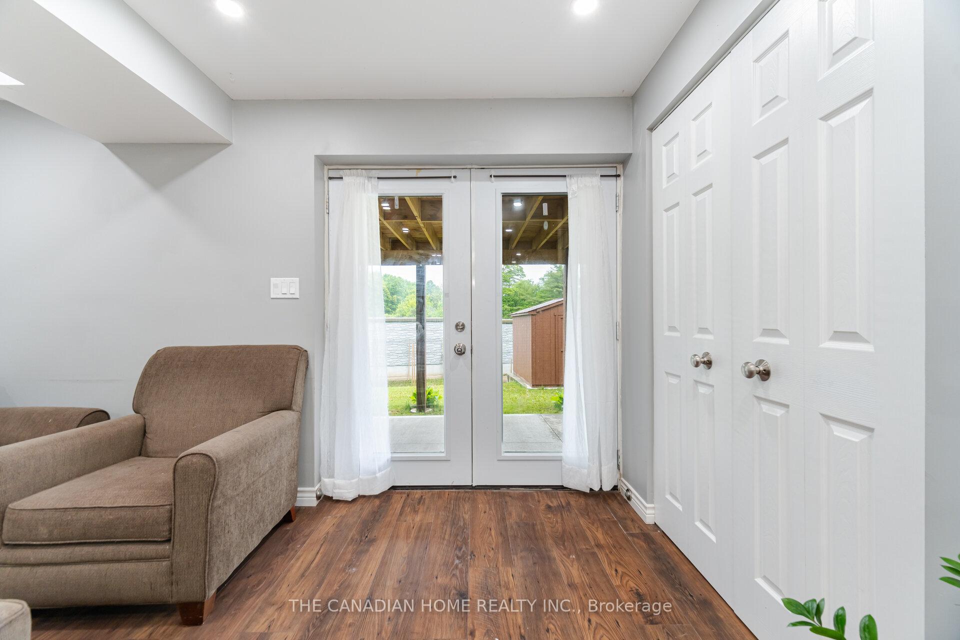 Photo 35 of 51 Newcastle Court, Kitchener, Huron Park — HOMEH