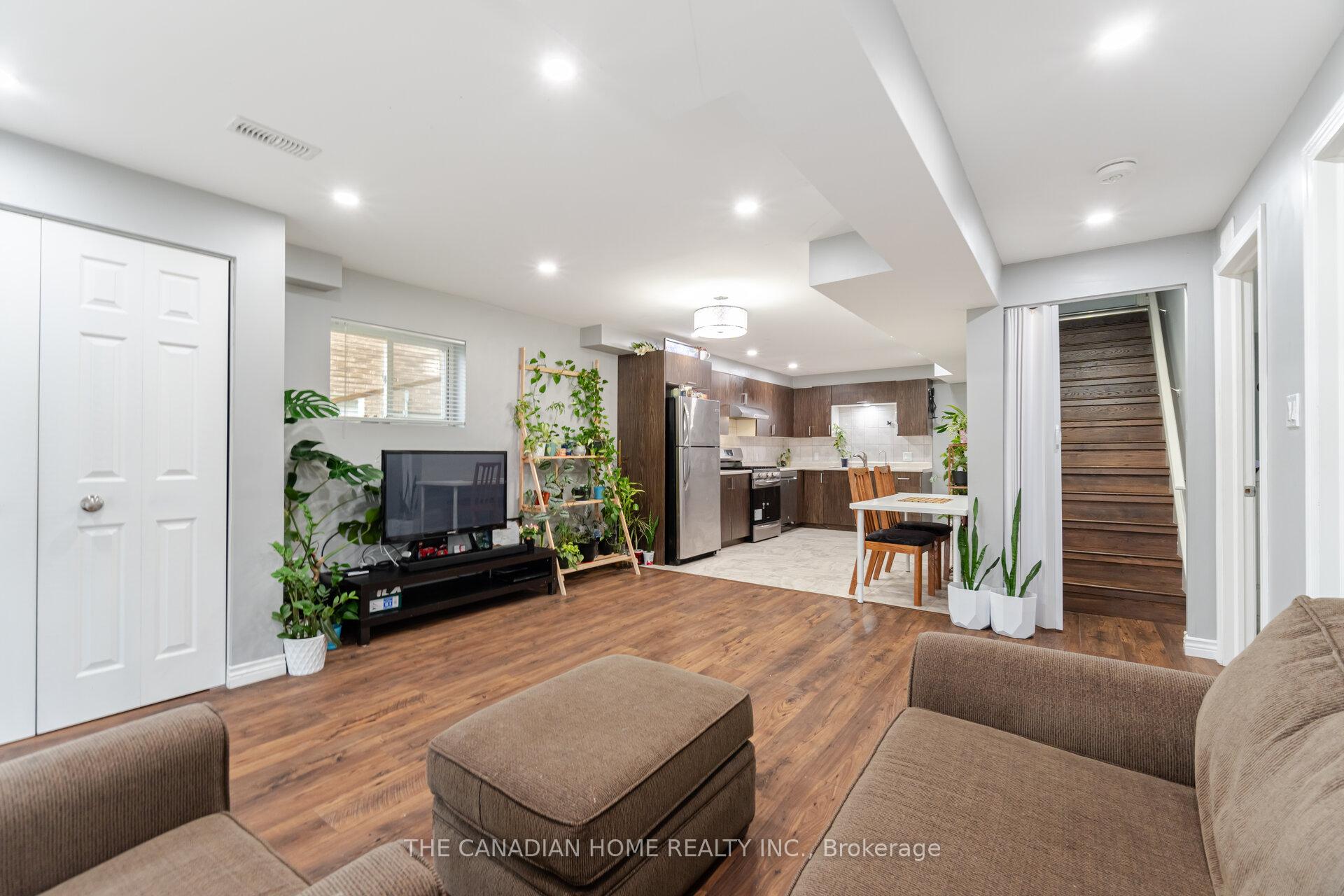 Photo 39 of 51 Newcastle Court, Kitchener, Huron Park — HOMEH