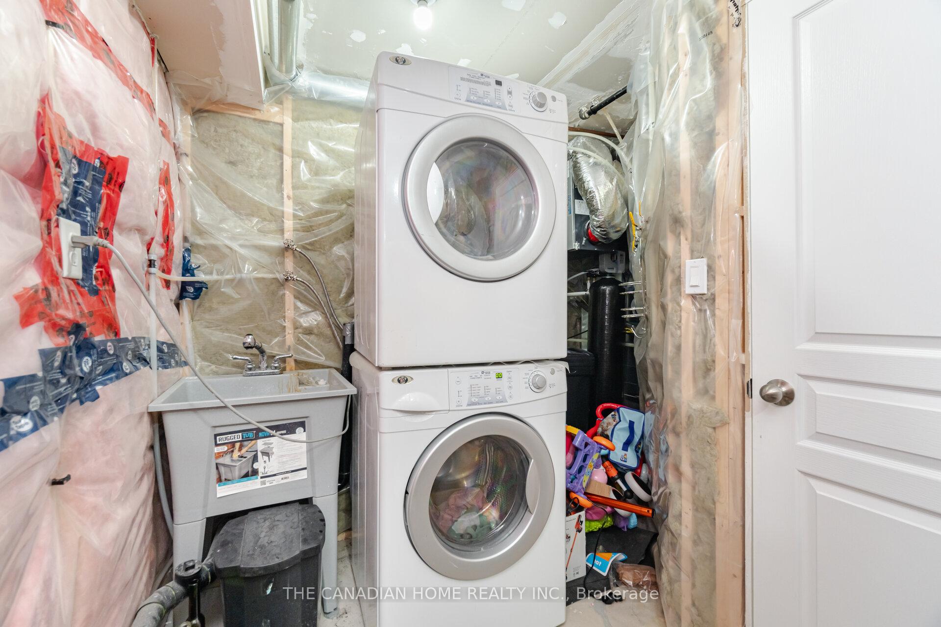 Photo 45 of 51 Newcastle Court, Kitchener, Huron Park — HOMEH