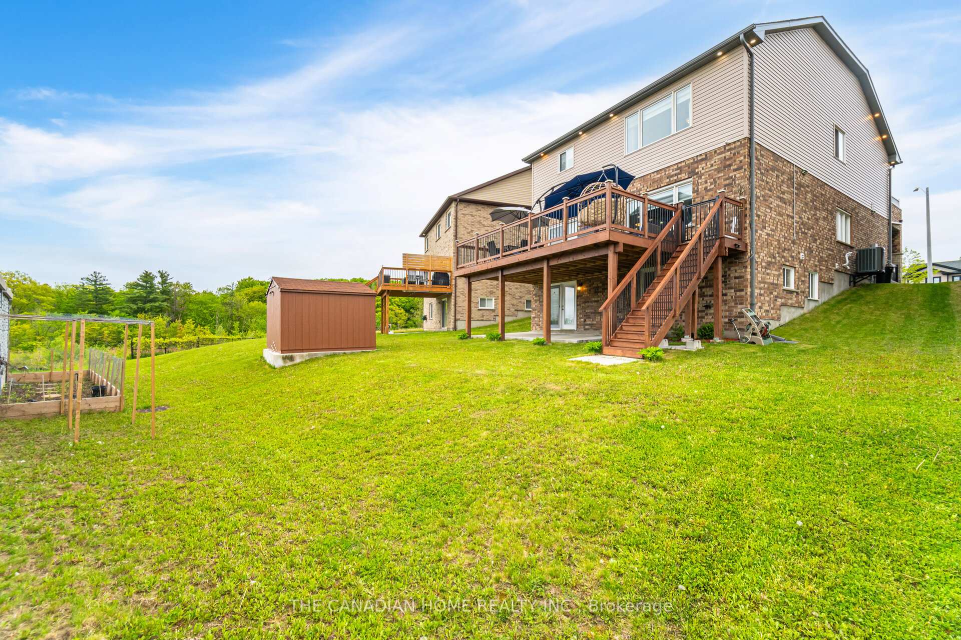 Photo 49 of 51 Newcastle Court, Kitchener, Huron Park — HOMEH