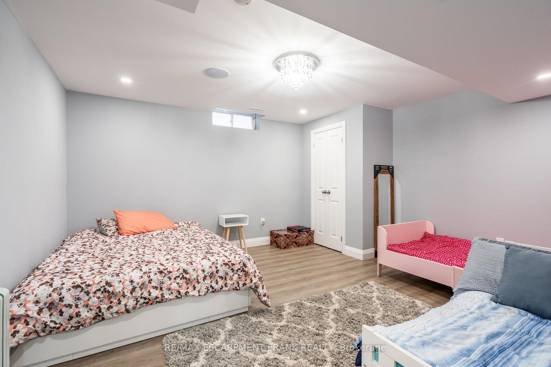 Photo 38 of 36 Showcase Drive, Hamilton, Stoney Creek — HOMEH