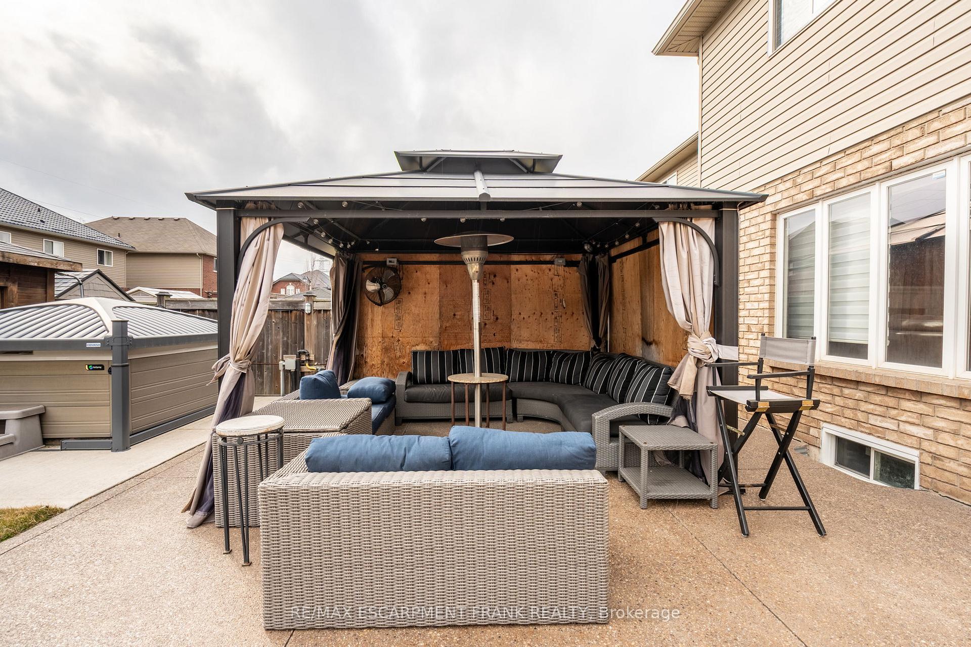 Photo 47 of 36 Showcase Drive, Hamilton, Stoney Creek — HOMEH