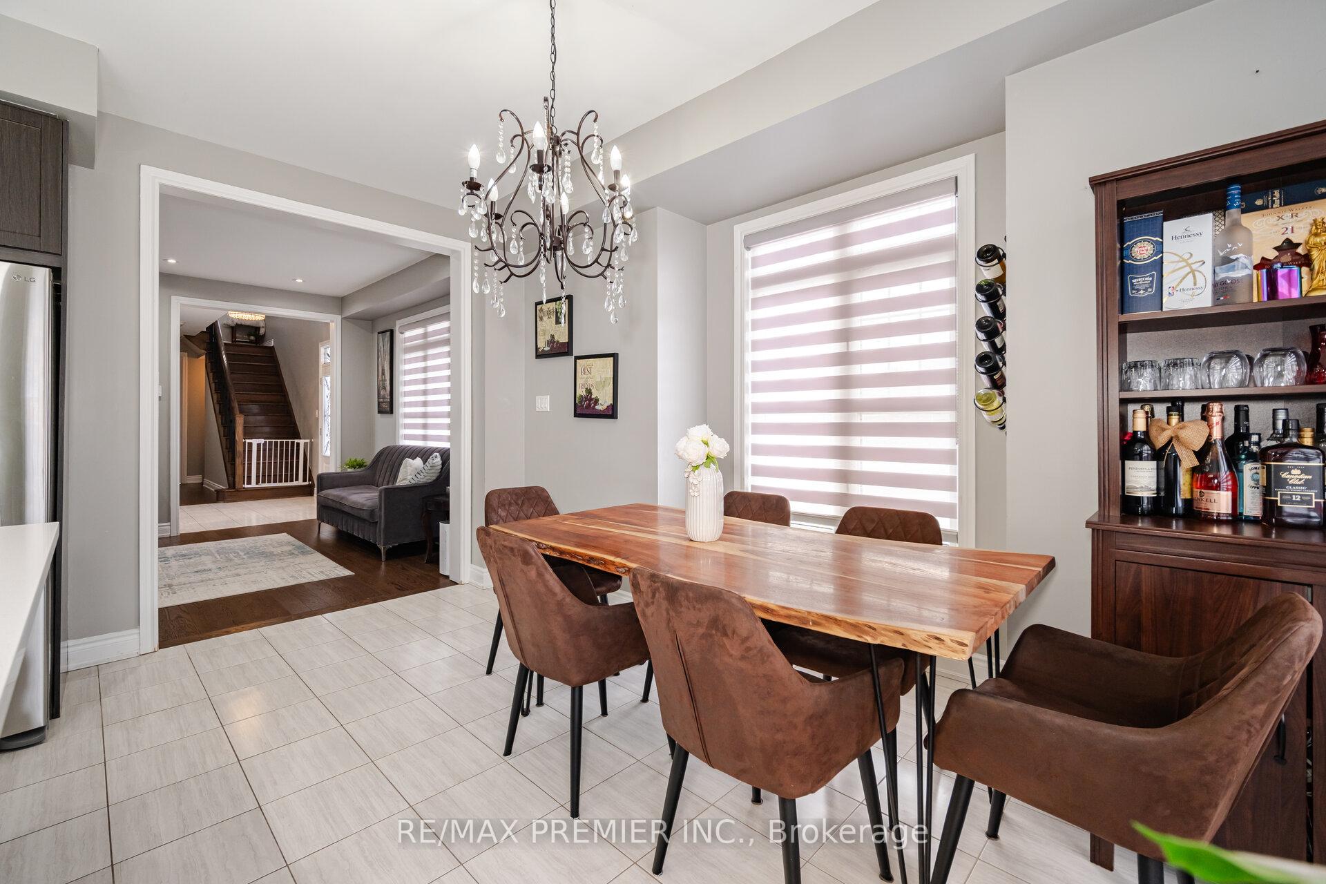 Photo 11 of 2 Zenith Avenue, Vaughan, Kleinburg — HOMEH