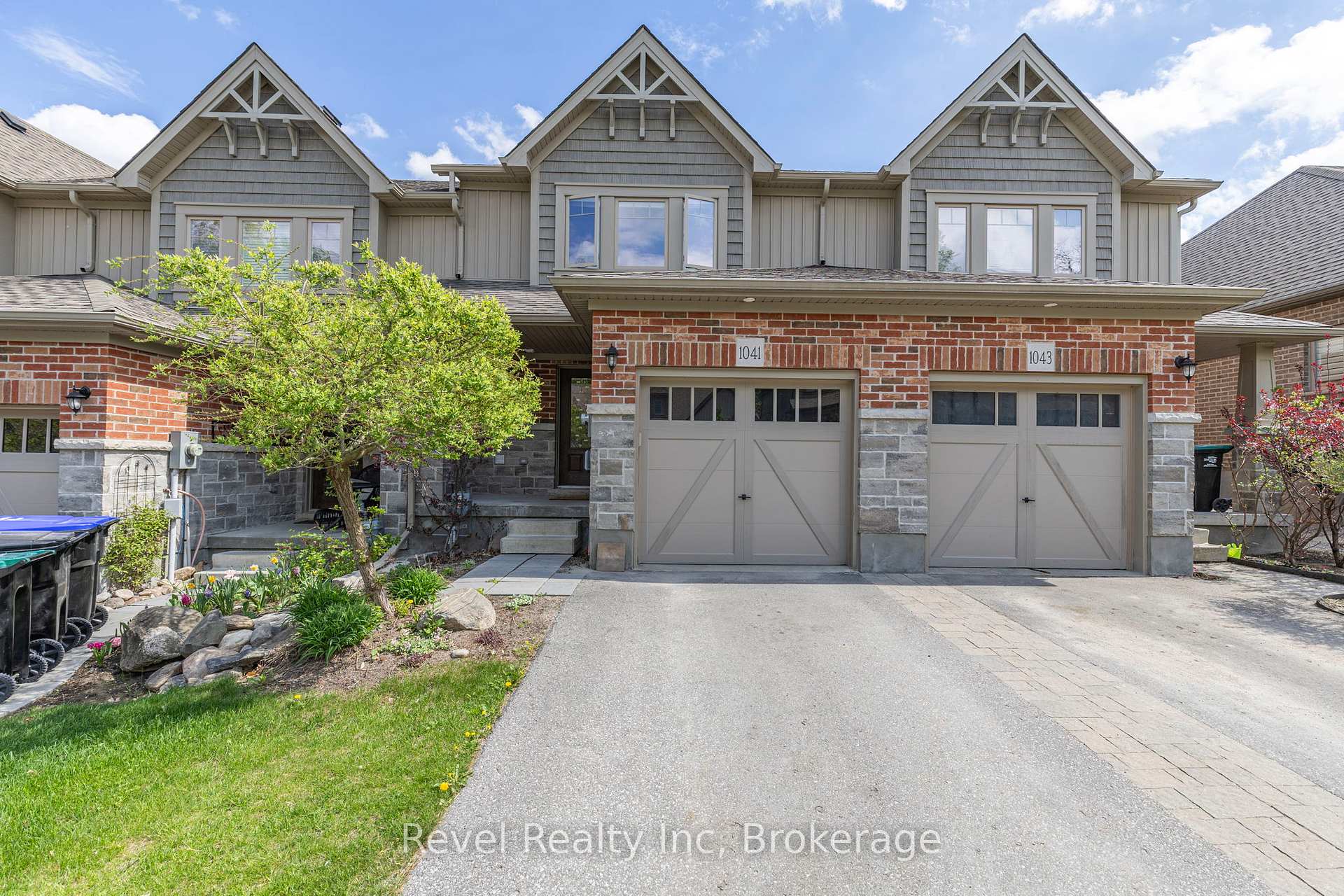 Front of 1041 Cook Drive