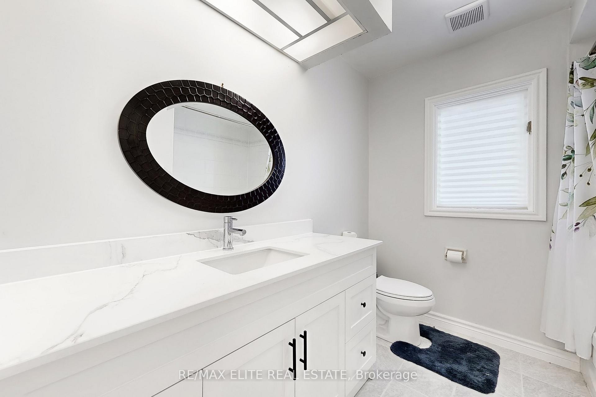 Photo 6 of 48 John Button Boulevard, Markham, Buttonville — HOMEH