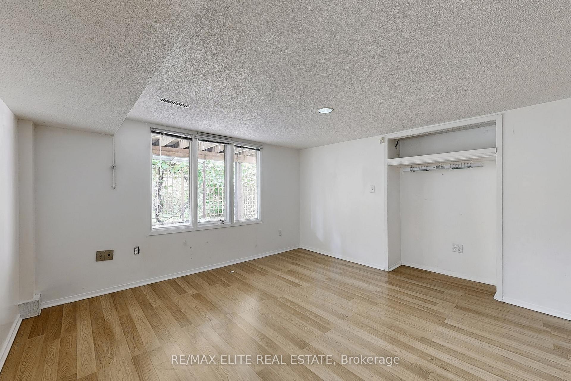 Photo 27 of 48 John Button Boulevard, Markham, Buttonville — HOMEH