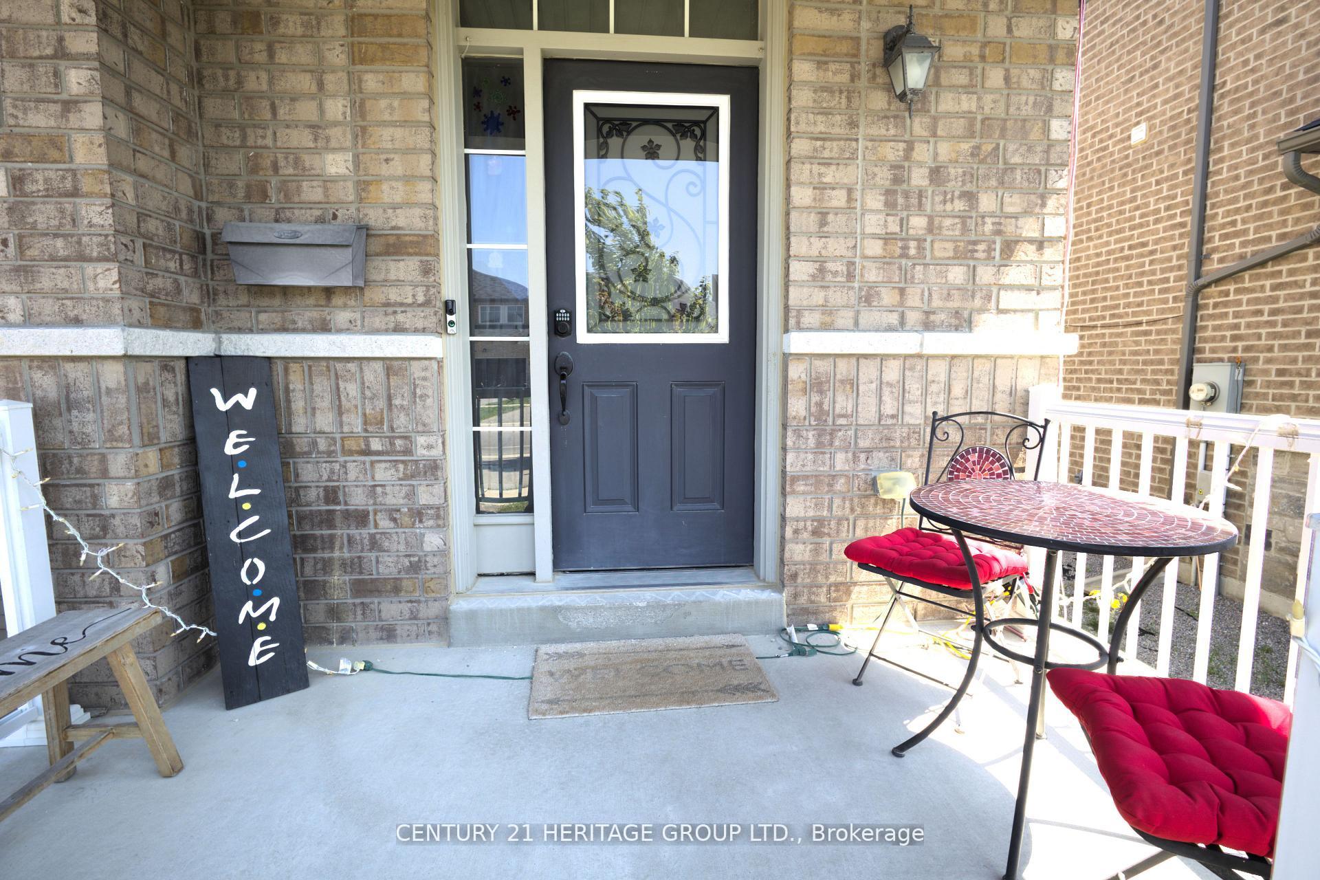 Photo 2 of 2509 Bridle Road, Oshawa, Windfields — HOMEH