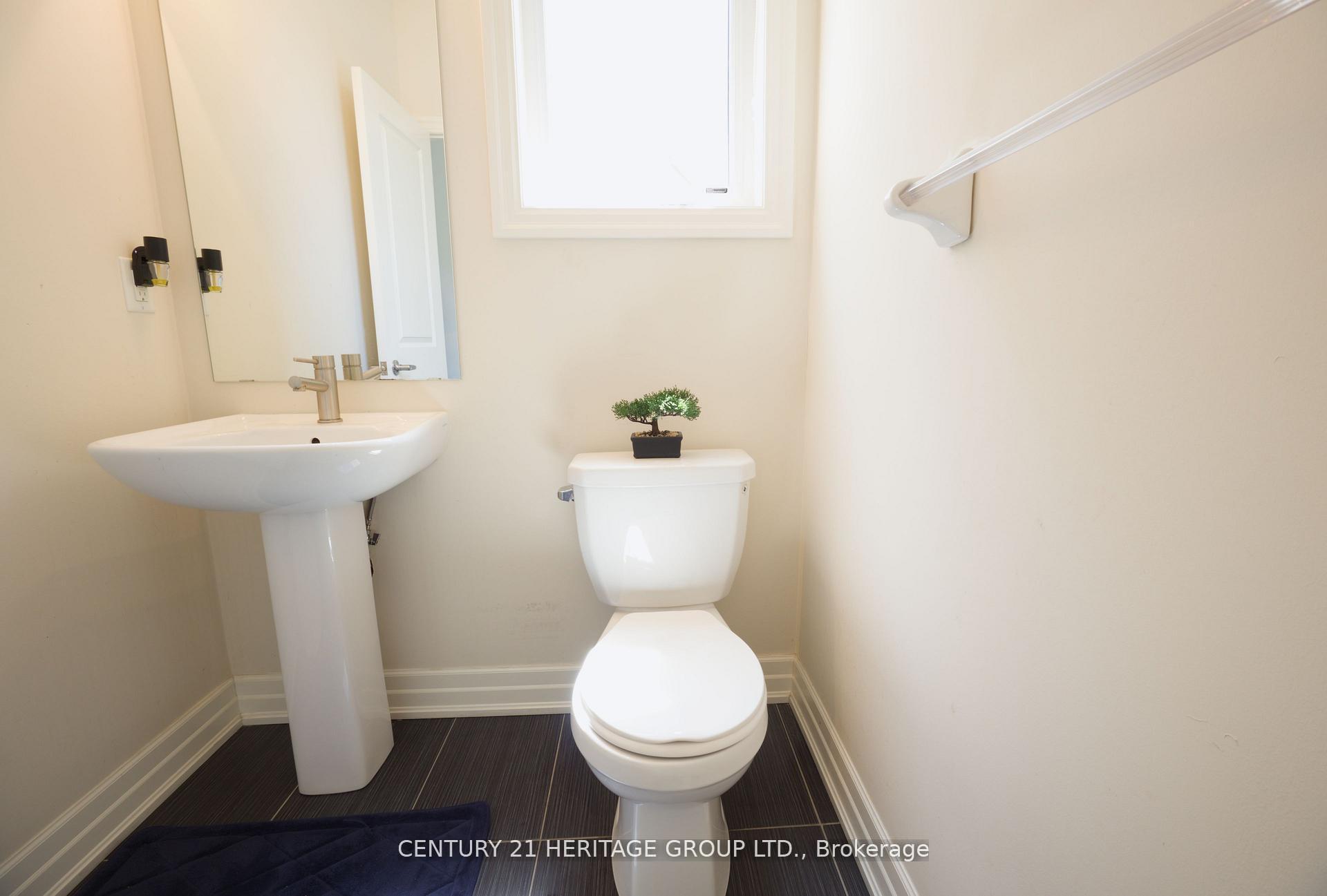 Photo 6 of 2509 Bridle Road, Oshawa, Windfields — HOMEH