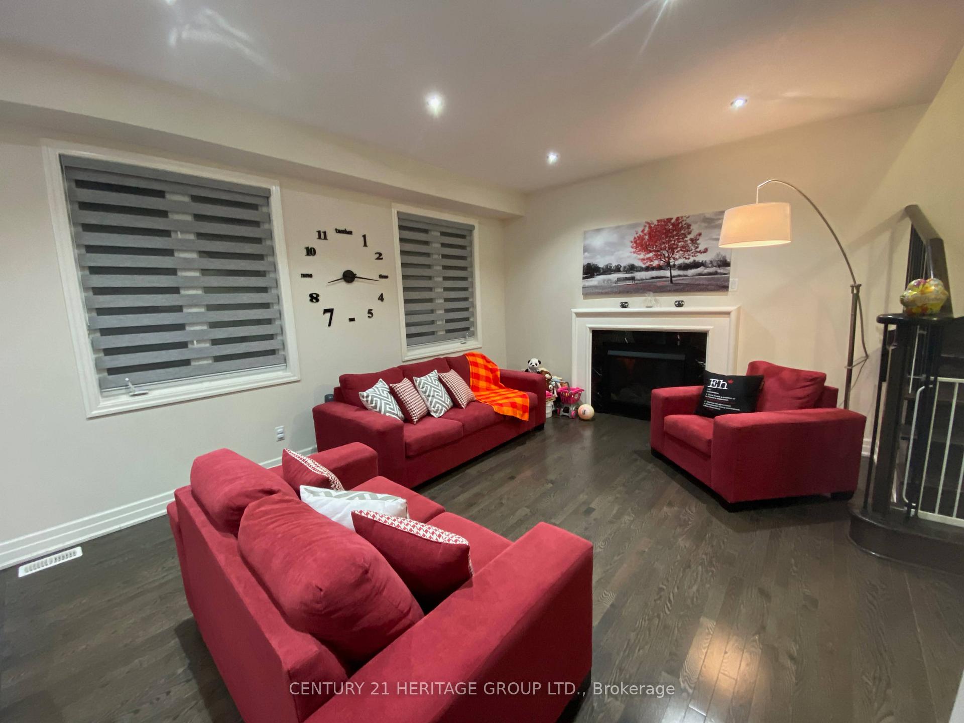 Photo 12 of 2509 Bridle Road, Oshawa, Windfields — HOMEH
