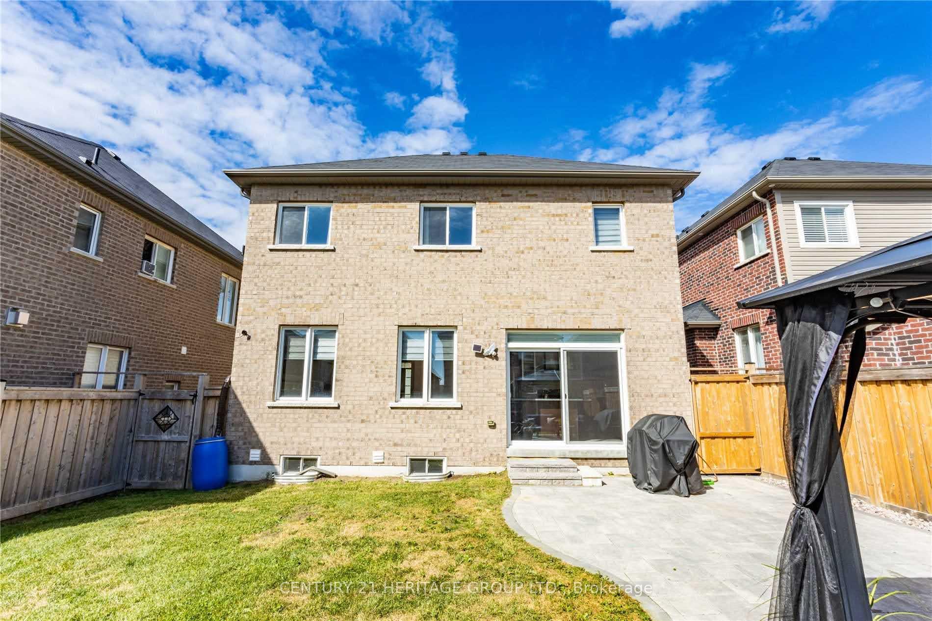 Photo 29 of 2509 Bridle Road, Oshawa, Windfields — HOMEH