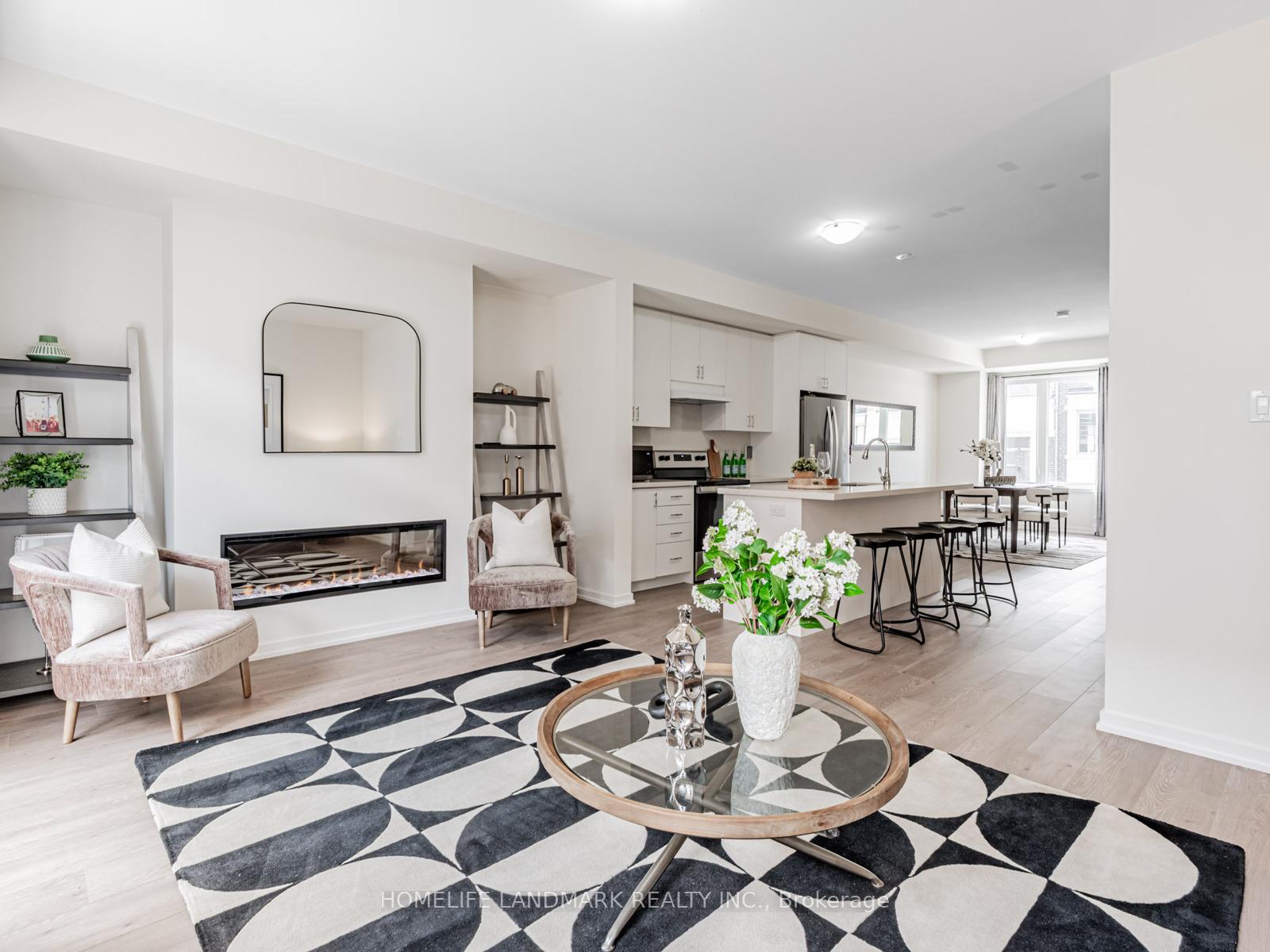 Photo 10 of 25 Origin Way, Vaughan, Patterson — HOMEH