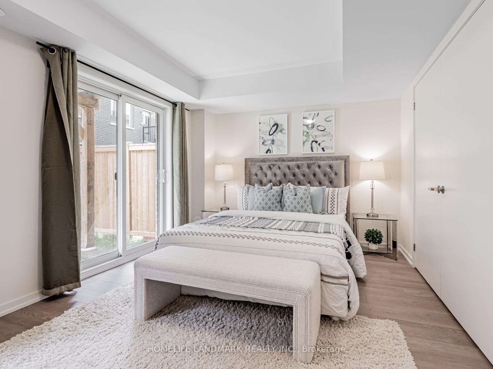 Photo 15 of 25 Origin Way, Vaughan, Patterson — HOMEH
