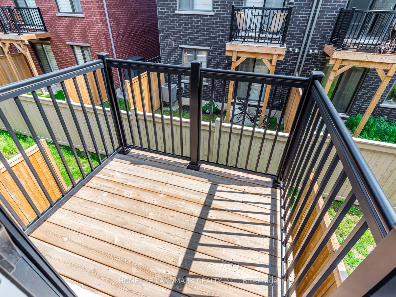 Photo 19 of 25 Origin Way, Vaughan, Patterson — HOMEH