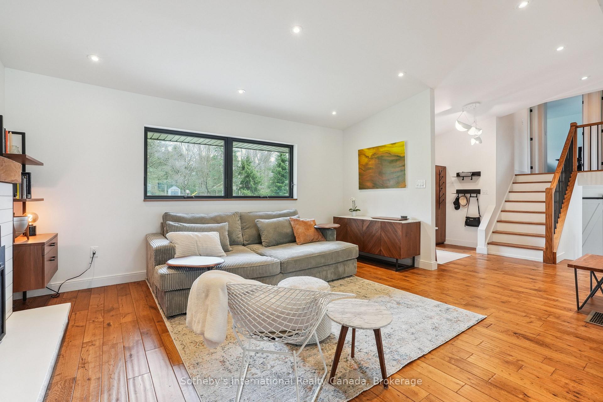 Photo 9 of 3 Forest Avenue, Hamilton, Greensville — HOMEH