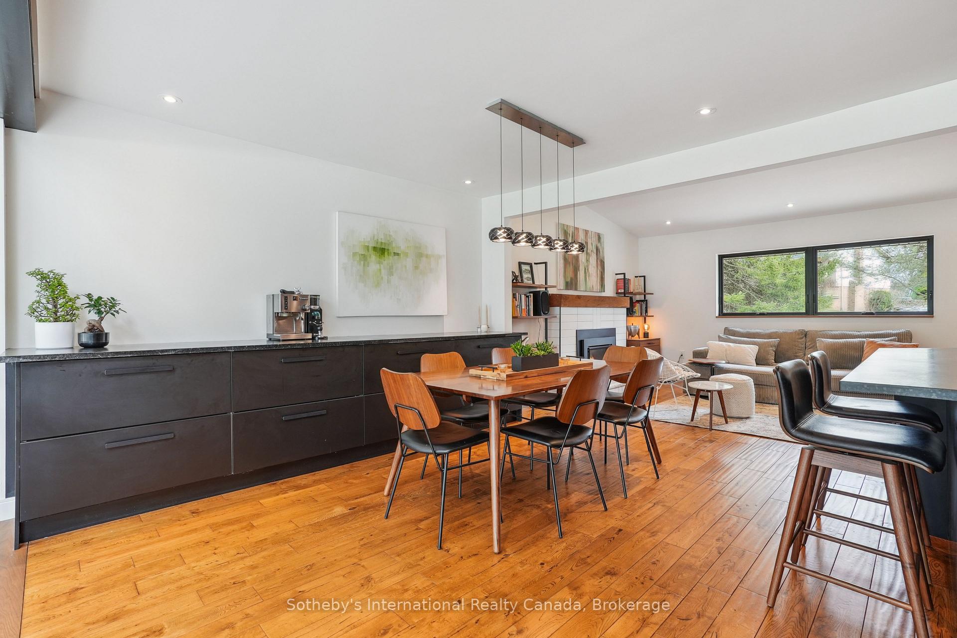 Photo 7 of 3 Forest Avenue, Hamilton, Greensville — HOMEH