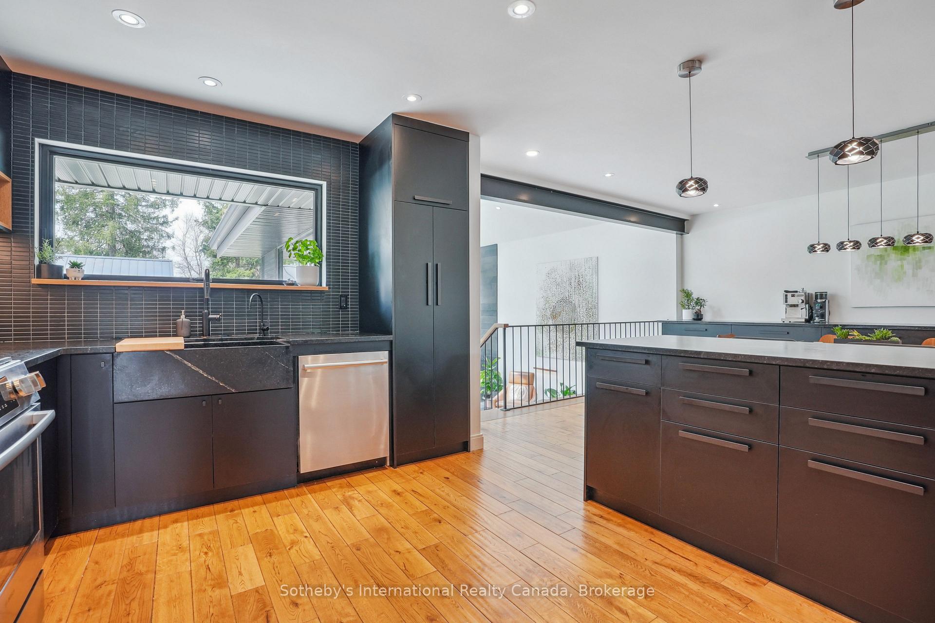Photo 45 of 3 Forest Avenue, Hamilton, Greensville — HOMEH