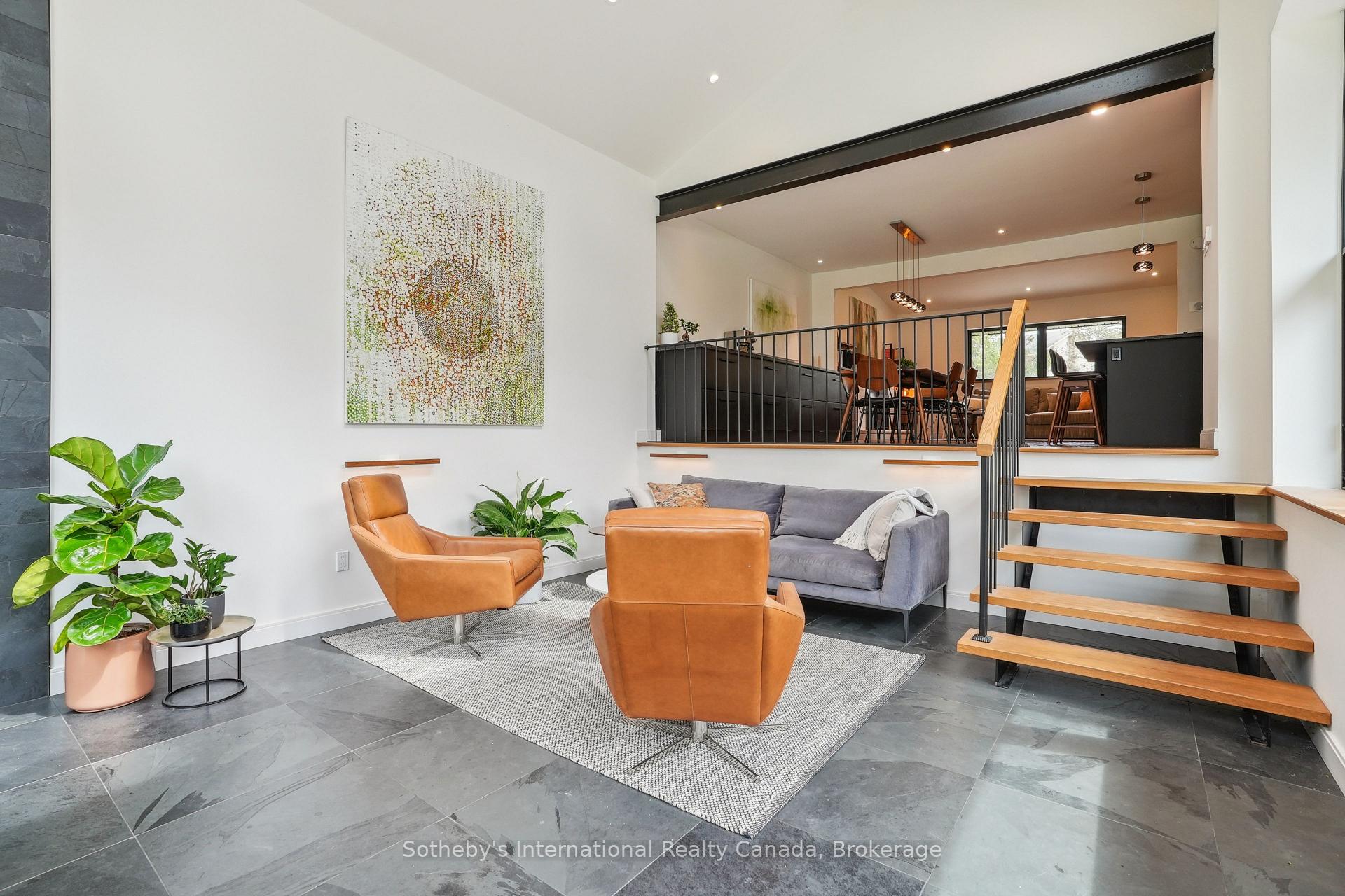 Photo 24 of 3 Forest Avenue, Hamilton, Greensville — HOMEH