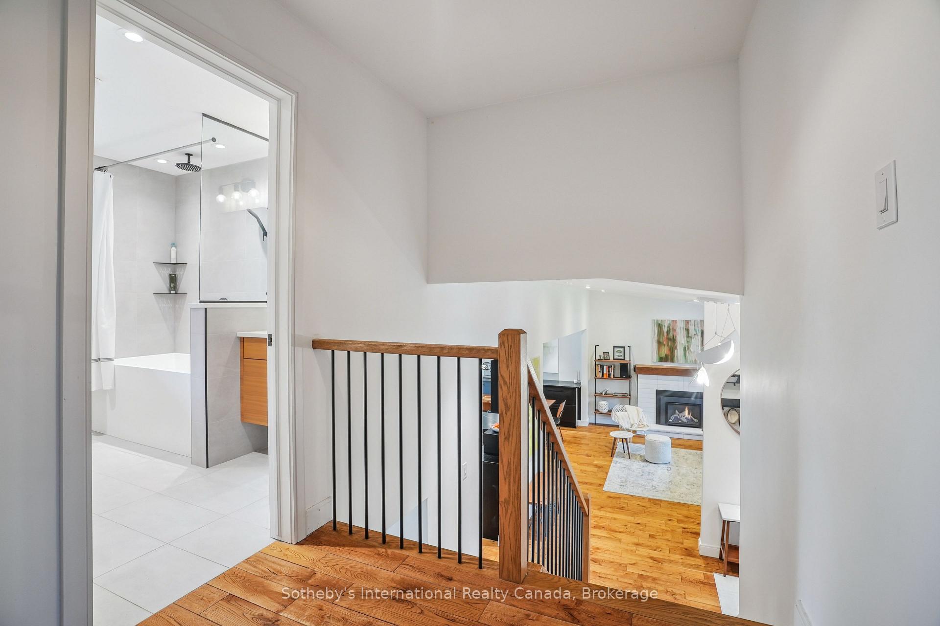 Photo 20 of 3 Forest Avenue, Hamilton, Greensville — HOMEH