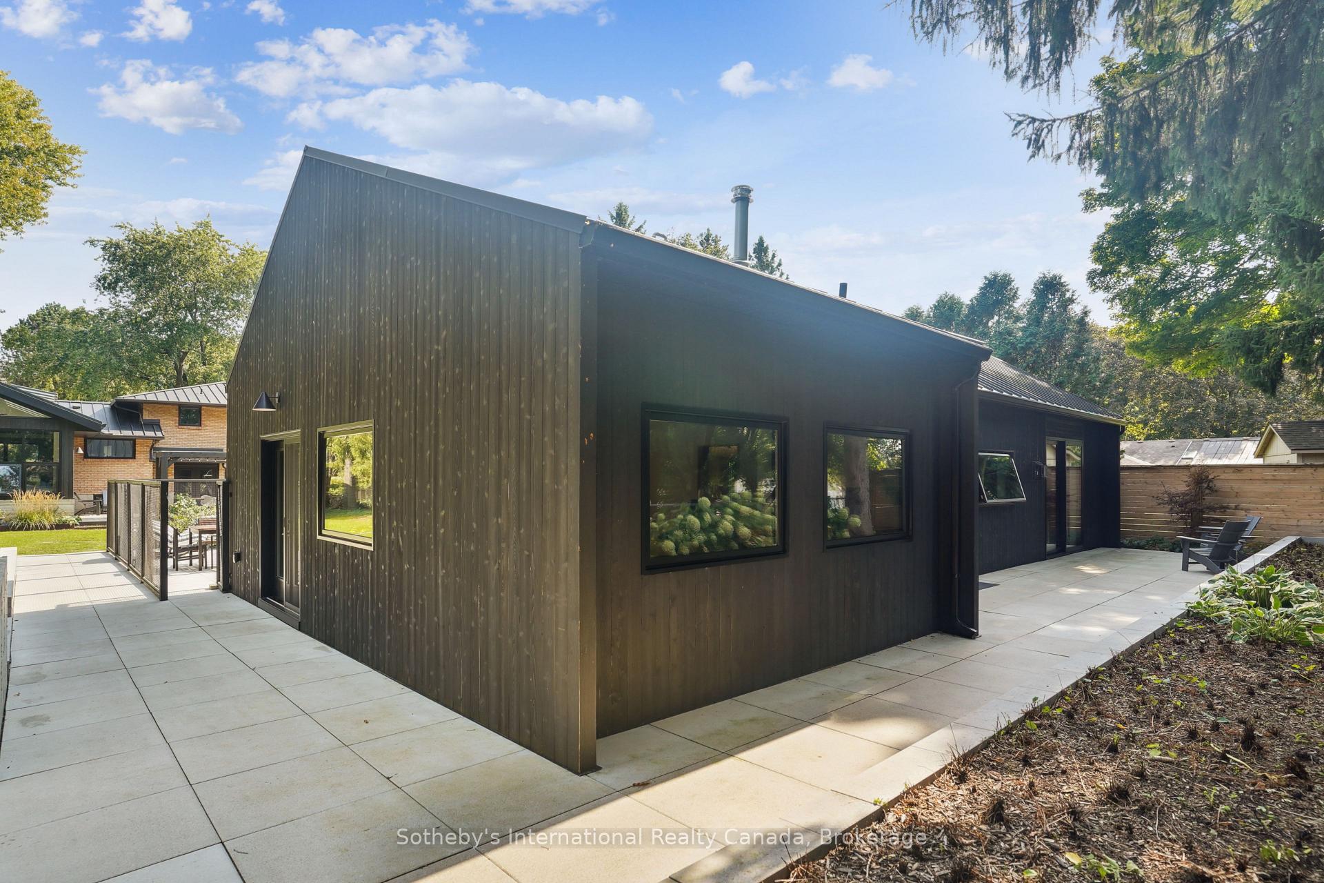 Photo 26 of 3 Forest Avenue, Hamilton, Greensville — HOMEH