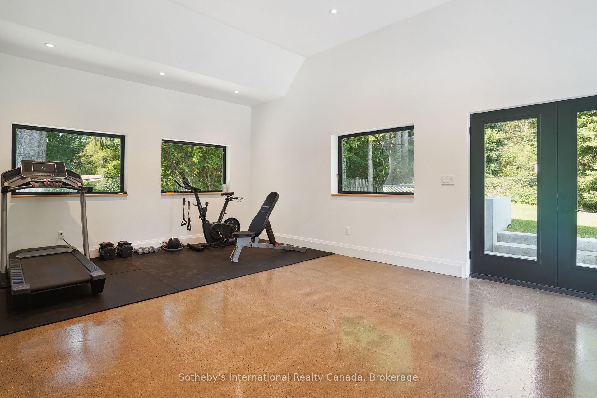 Photo 31 of 3 Forest Avenue, Hamilton, Greensville — HOMEH