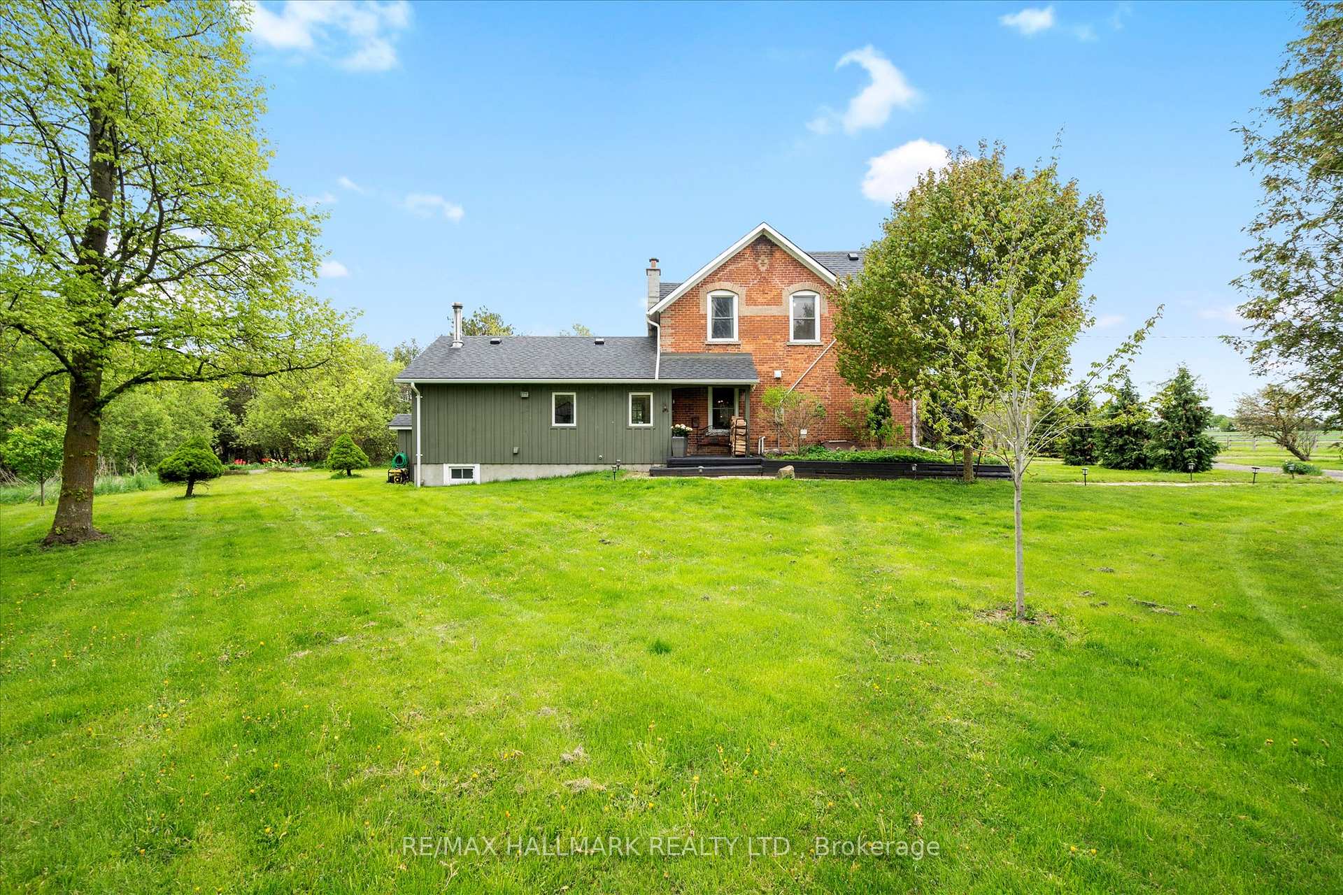 Photo 7 of 473395 County Road 11, Amaranth, Rural Amaranth — HOMEH