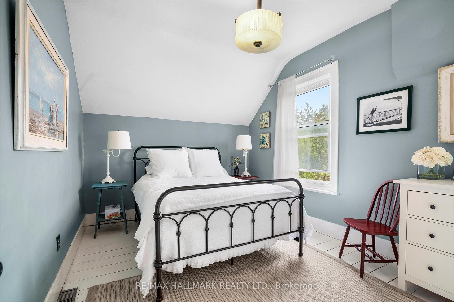 Photo 20 of 473395 County Road 11, Amaranth, Rural Amaranth — HOMEH