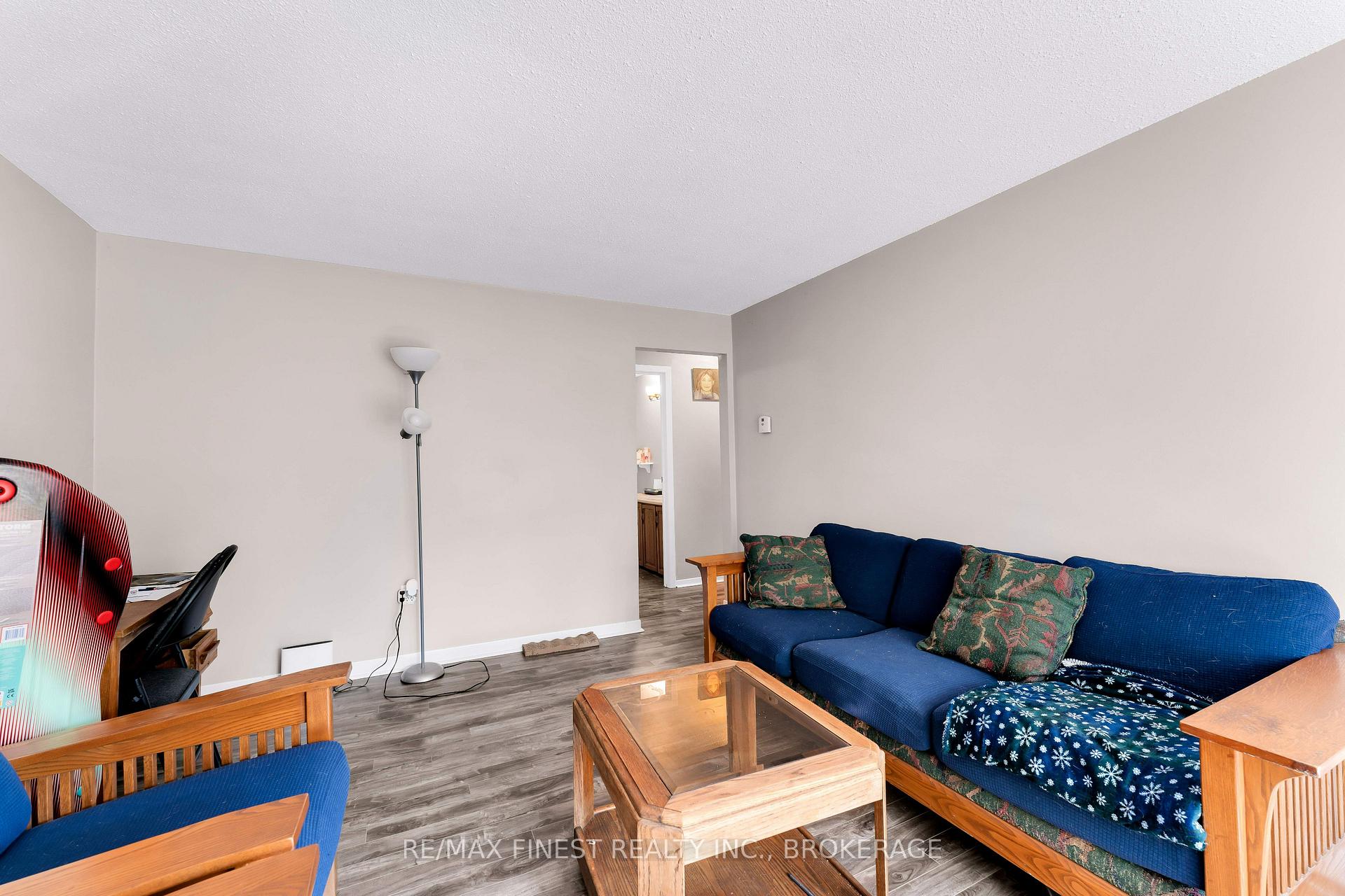 Photo 24 of 189 Hawthorne Avenue, Kingston, West of Sir John A. Blvd — HOMEH