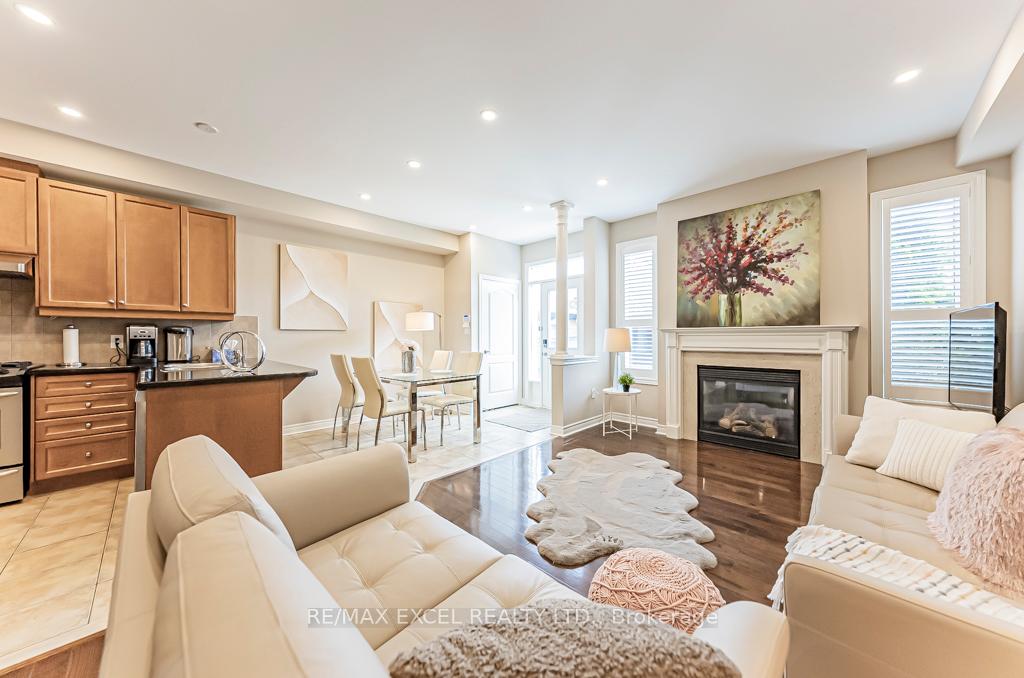 Photo 39 of 161 Hazelton Avenue, Markham, Victoria Manor-Jennings Gate — HOMEH