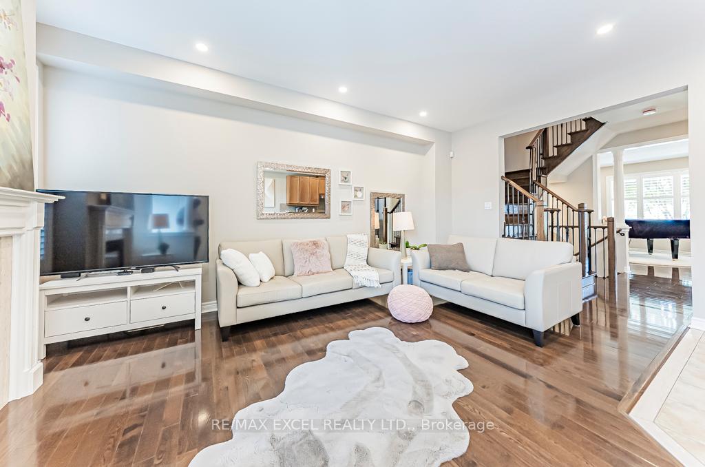Photo 20 of 161 Hazelton Avenue, Markham, Victoria Manor-Jennings Gate — HOMEH