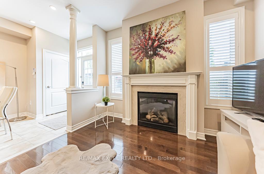Photo 15 of 161 Hazelton Avenue, Markham, Victoria Manor-Jennings Gate — HOMEH