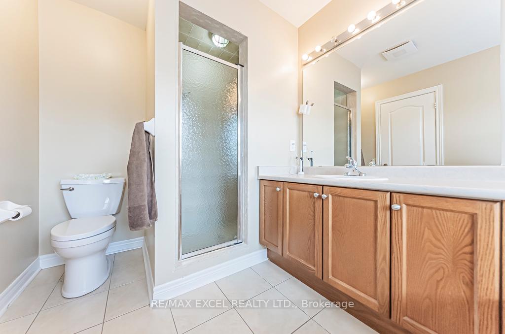 Photo 36 of 161 Hazelton Avenue, Markham, Victoria Manor-Jennings Gate — HOMEH