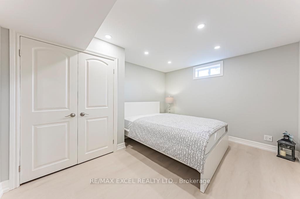 Photo 28 of 161 Hazelton Avenue, Markham, Victoria Manor-Jennings Gate — HOMEH