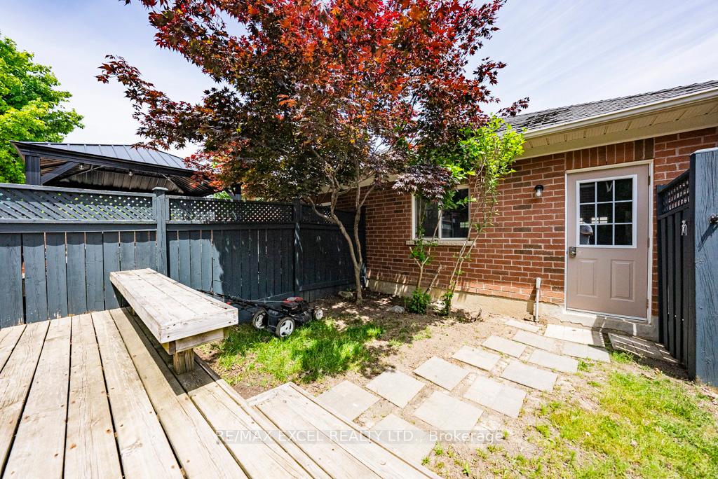 Photo 49 of 161 Hazelton Avenue, Markham, Victoria Manor-Jennings Gate — HOMEH