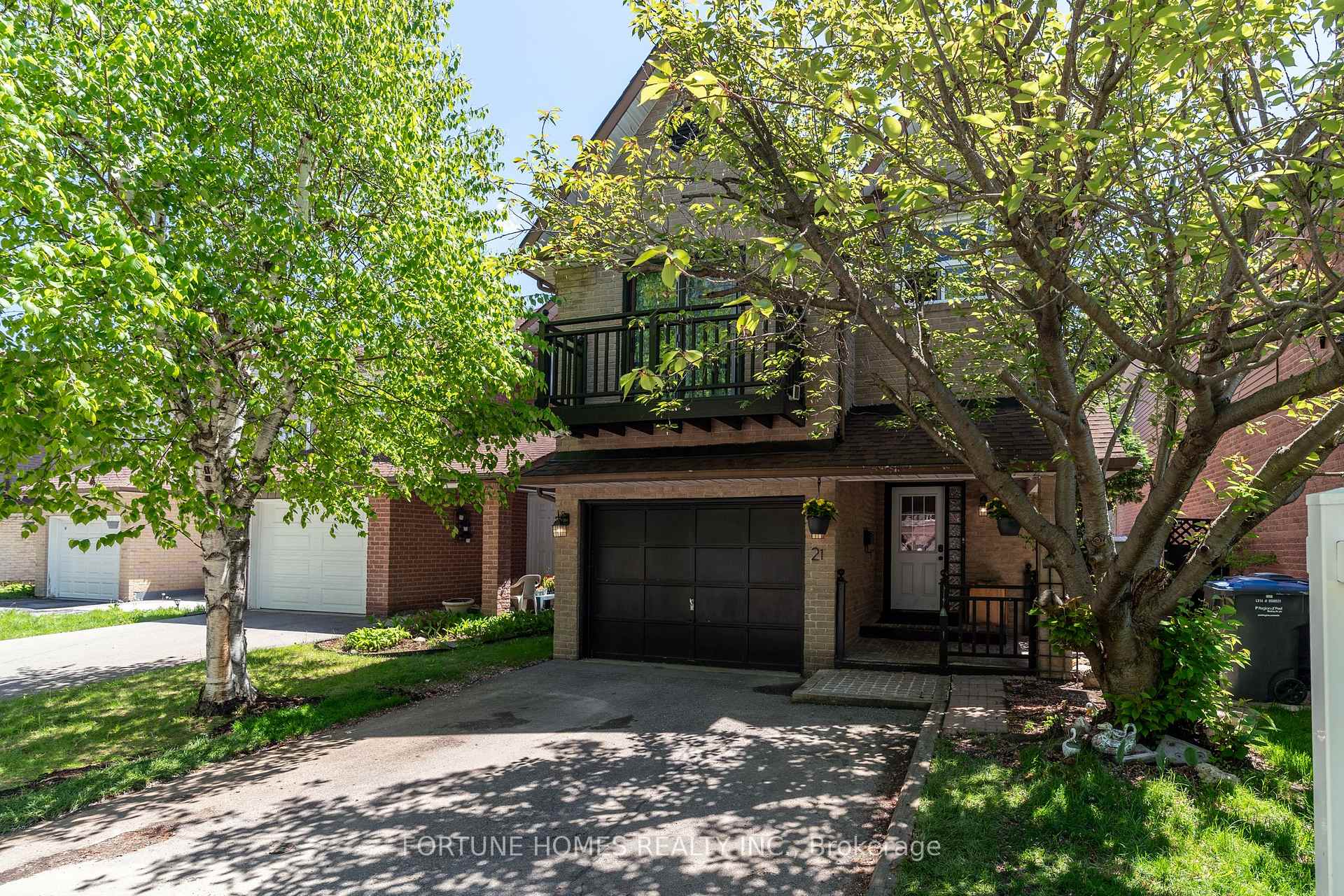 Front of 21 Garden Avenue