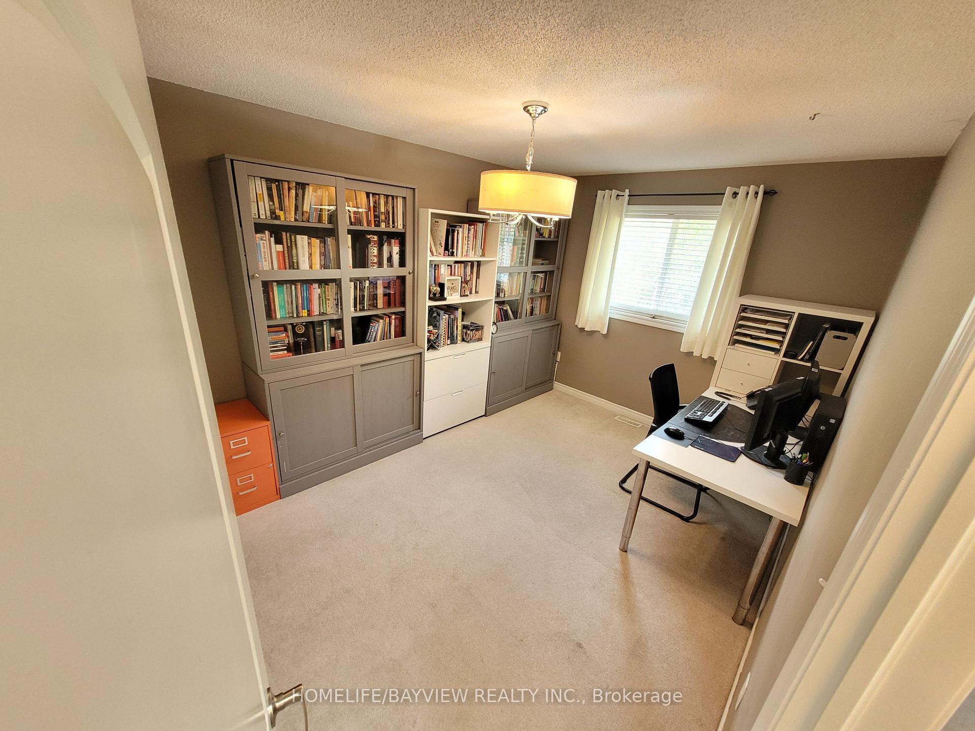 Photo 9 of 44 Thicketwood Avenue, Barrie, Painswick South — HOMEH