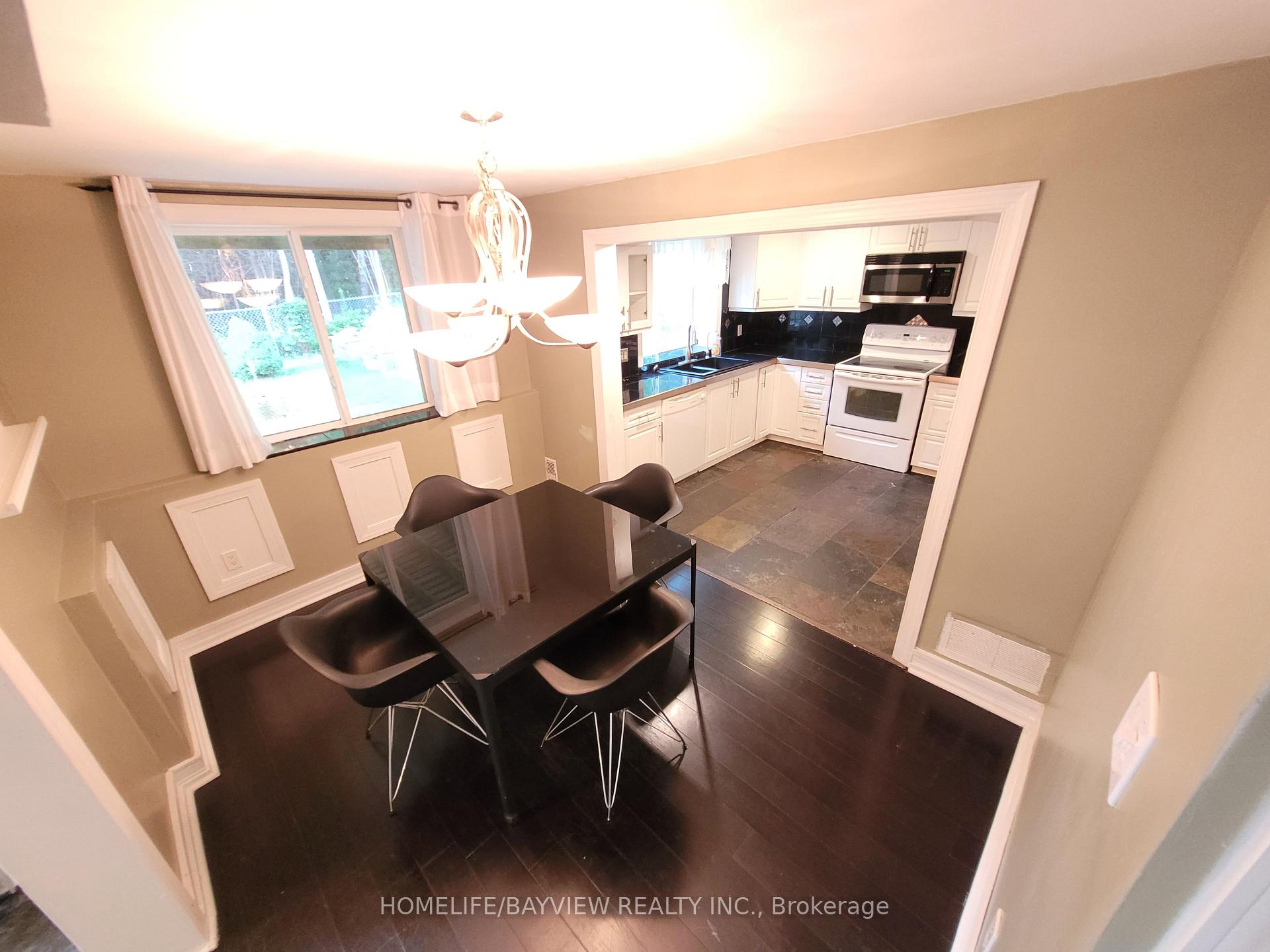 Photo 40 of 44 Thicketwood Avenue, Barrie, Painswick South — HOMEH