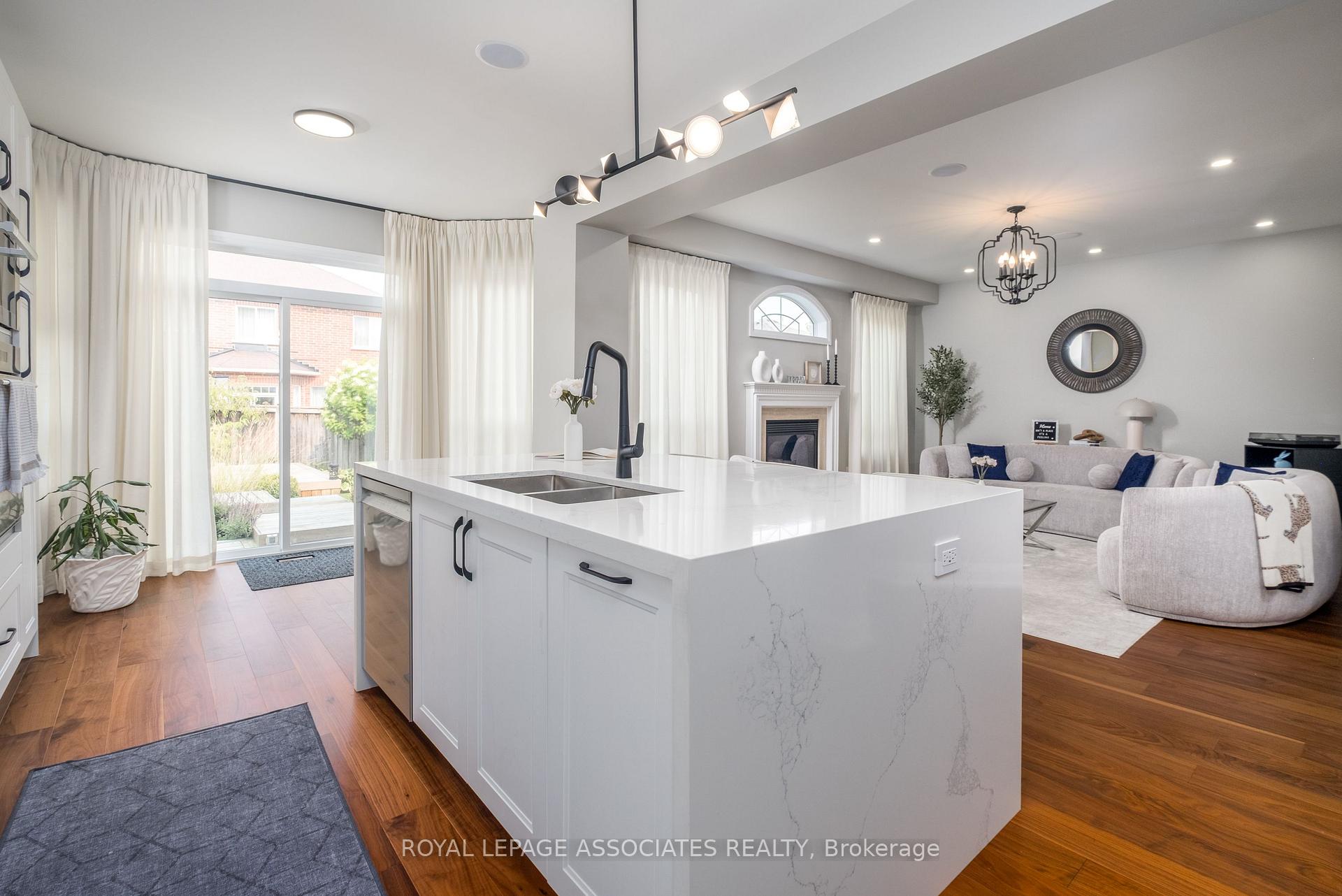 Photo 27 of 5 Rockland Crescent, Whitby, Brooklin — HOMEH