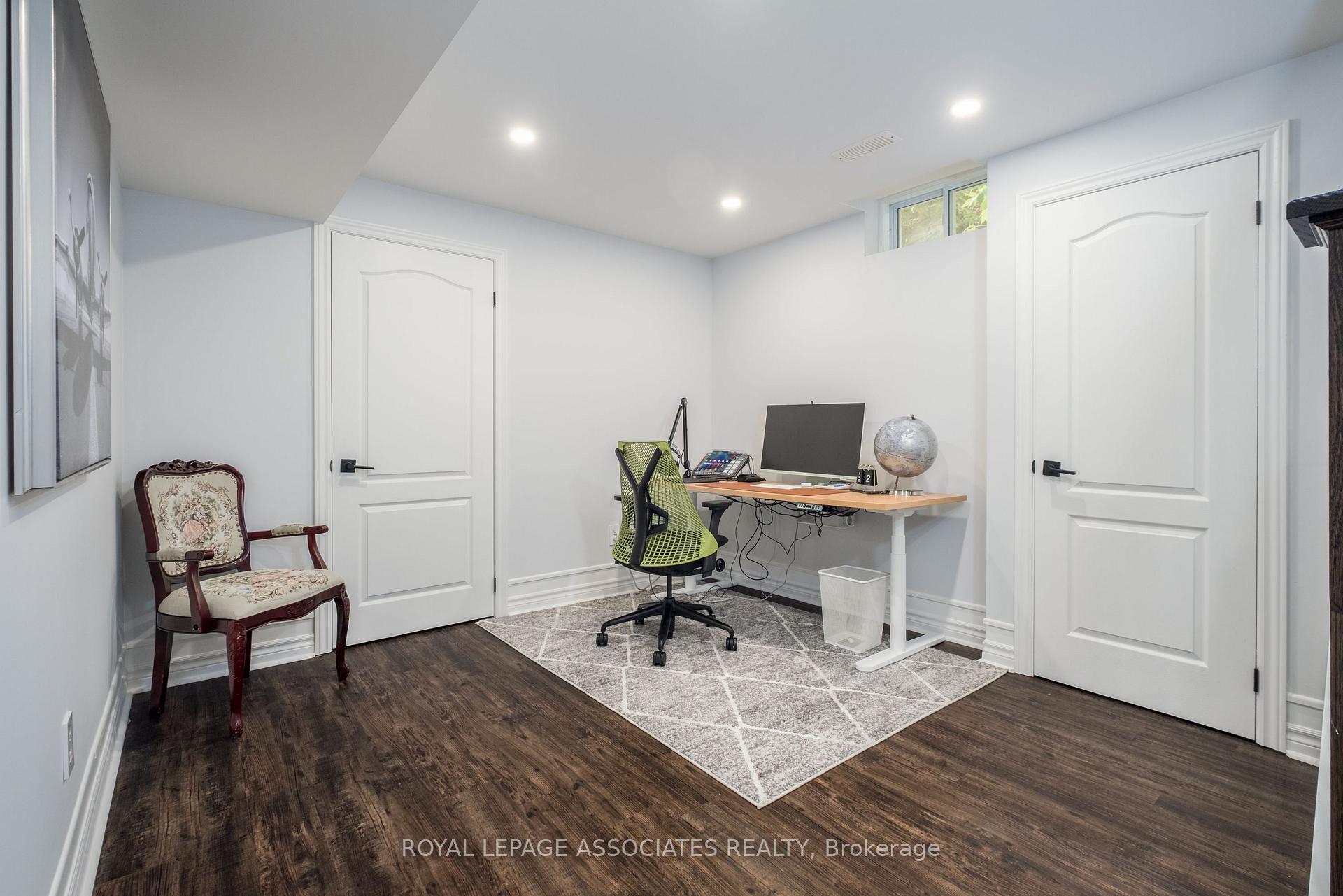 Photo 31 of 5 Rockland Crescent, Whitby, Brooklin — HOMEH