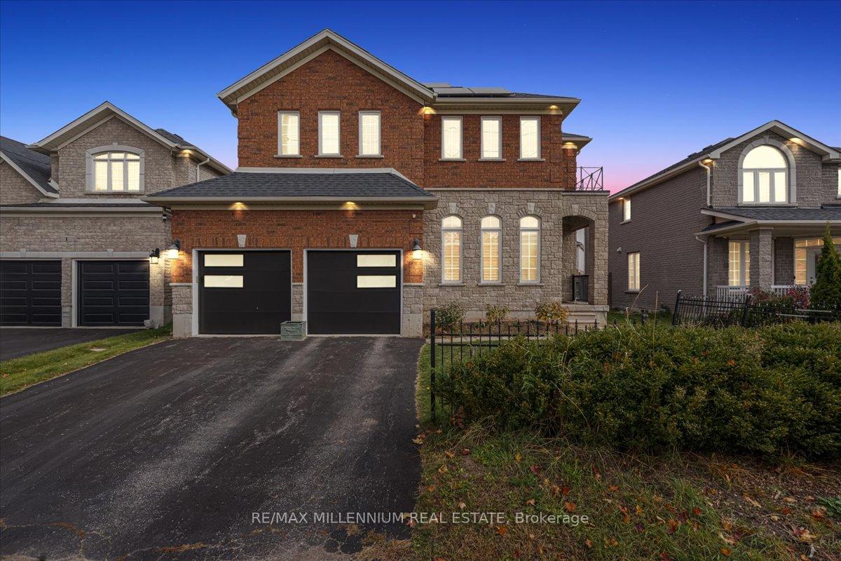 Photo 1 of 3 Prince Williams Way, Barrie, Innis-Shore — HOMEH