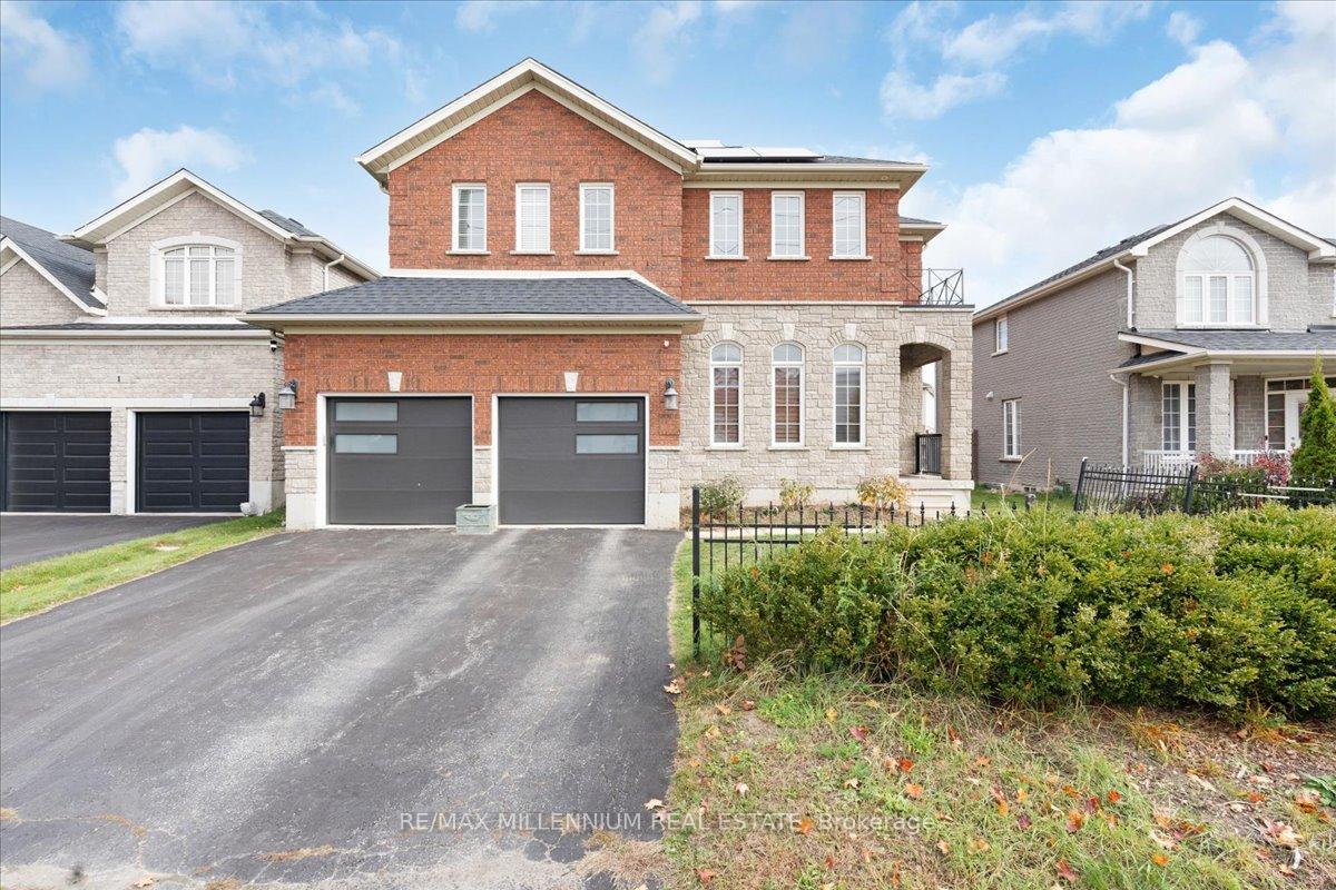 Photo 2 of 3 Prince Williams Way, Barrie, Innis-Shore — HOMEH