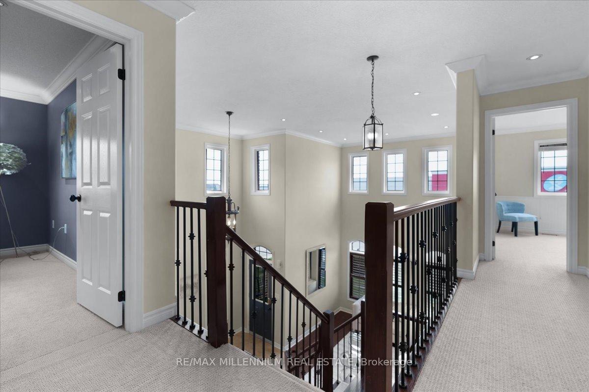Photo 19 of 3 Prince Williams Way, Barrie, Innis-Shore — HOMEH