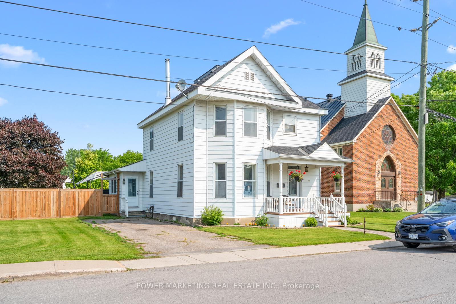 Front of 49 McLachlin Street